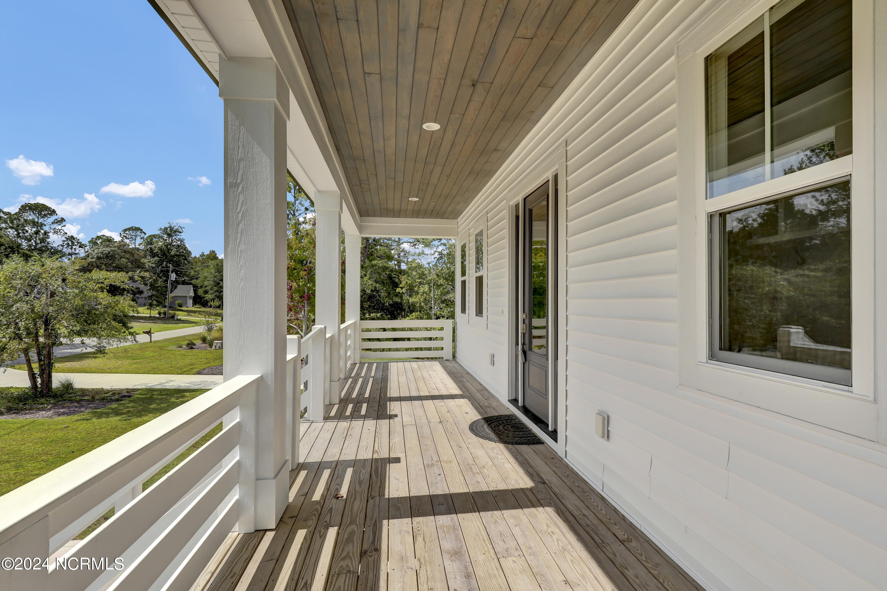 361 Chadwick Shores Drive Property Photo 8