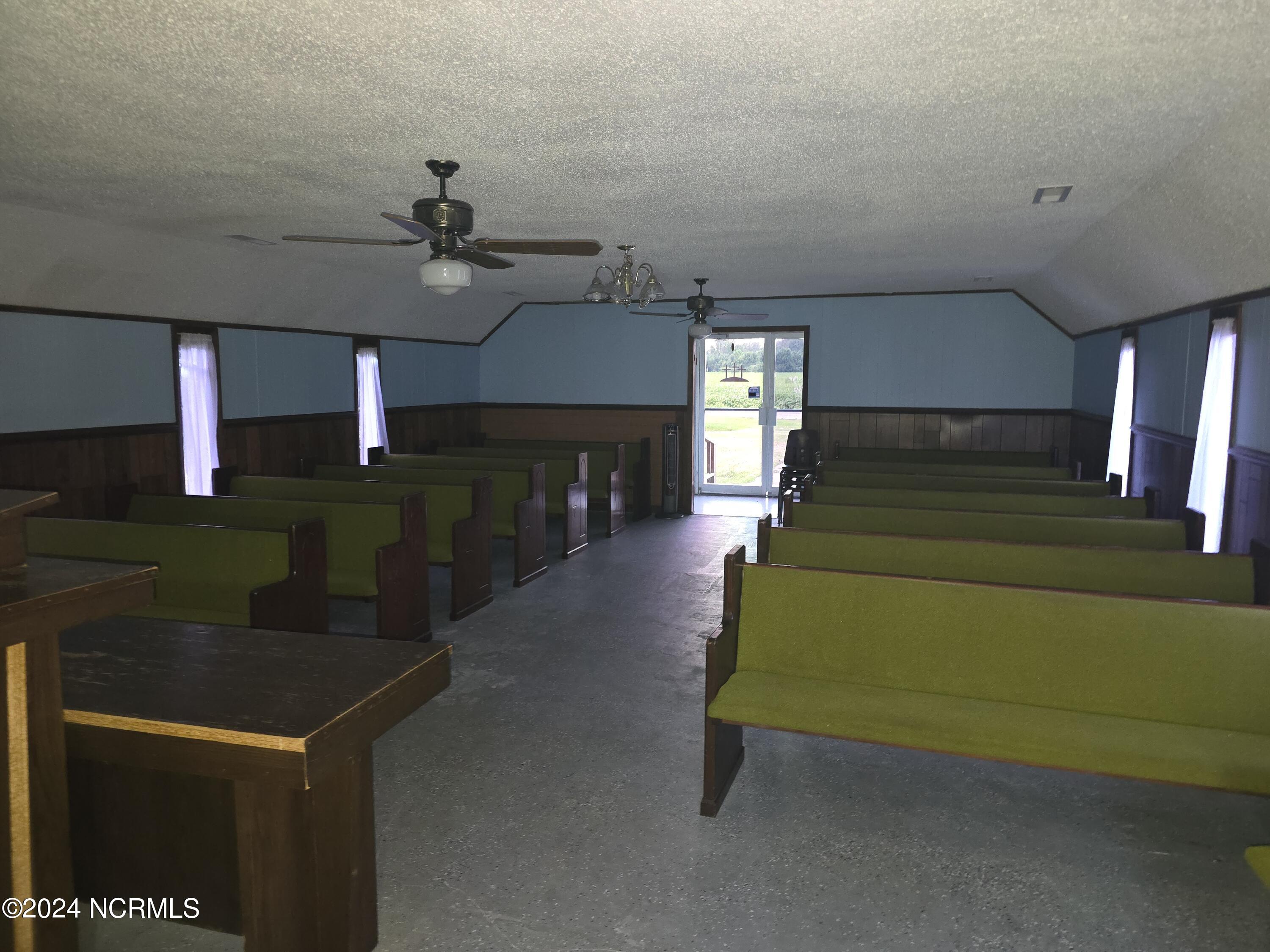 1814 Hickory Grove Road Property Photo 7