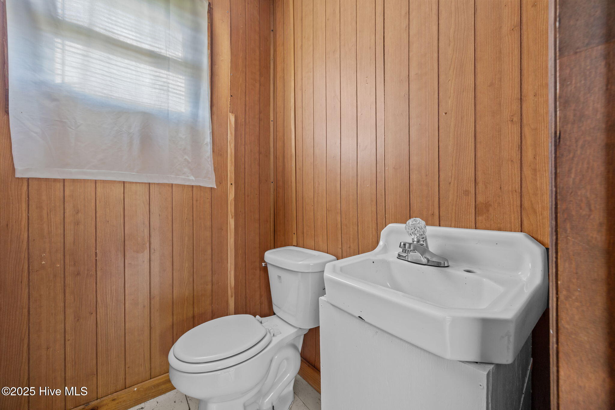 1814 Hickory Grove Road Property Photo 18