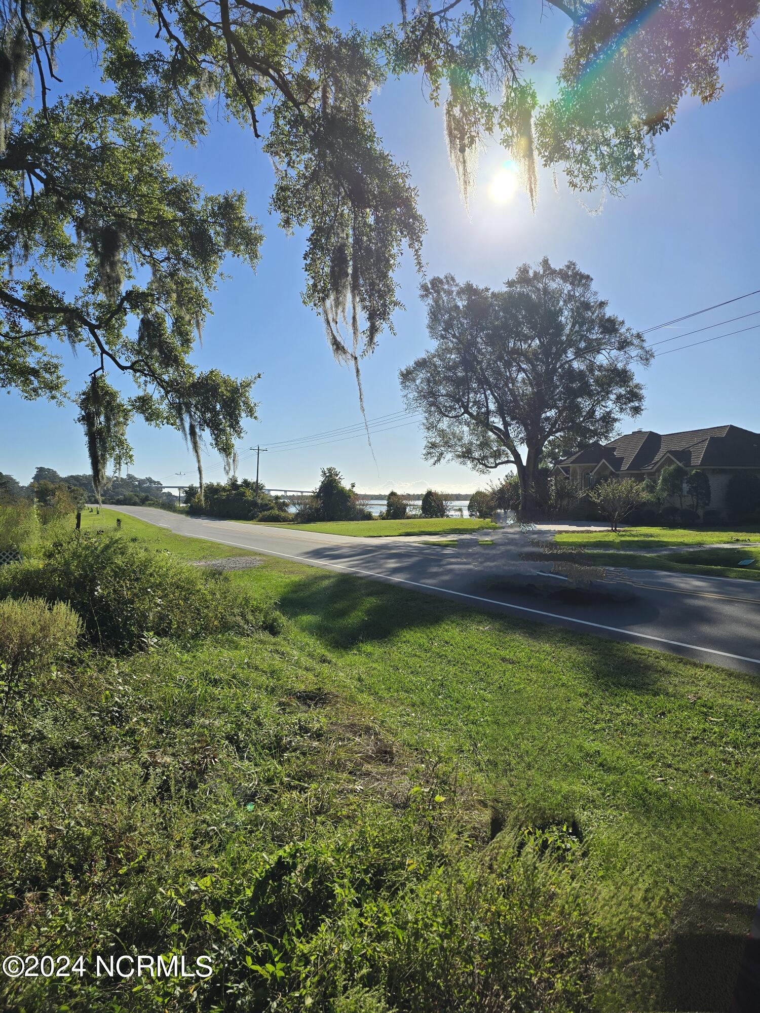 406 Shoreline Drive Property Photo 4