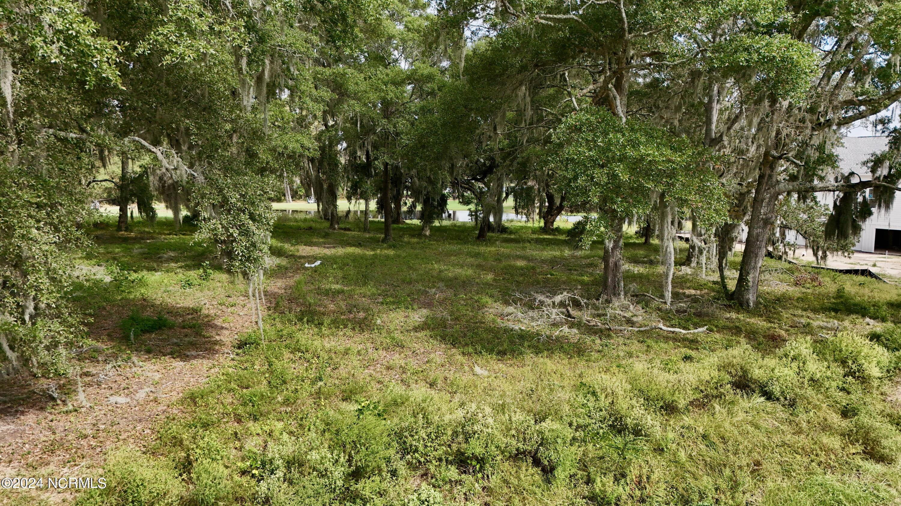 406 Shoreline Drive Property Photo 7