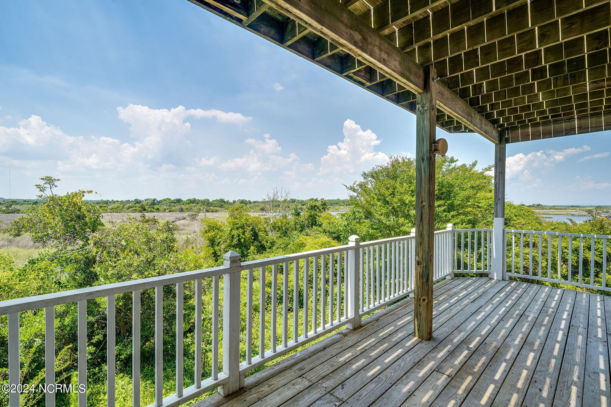 114 Calinda Cay Court Property Photo 27