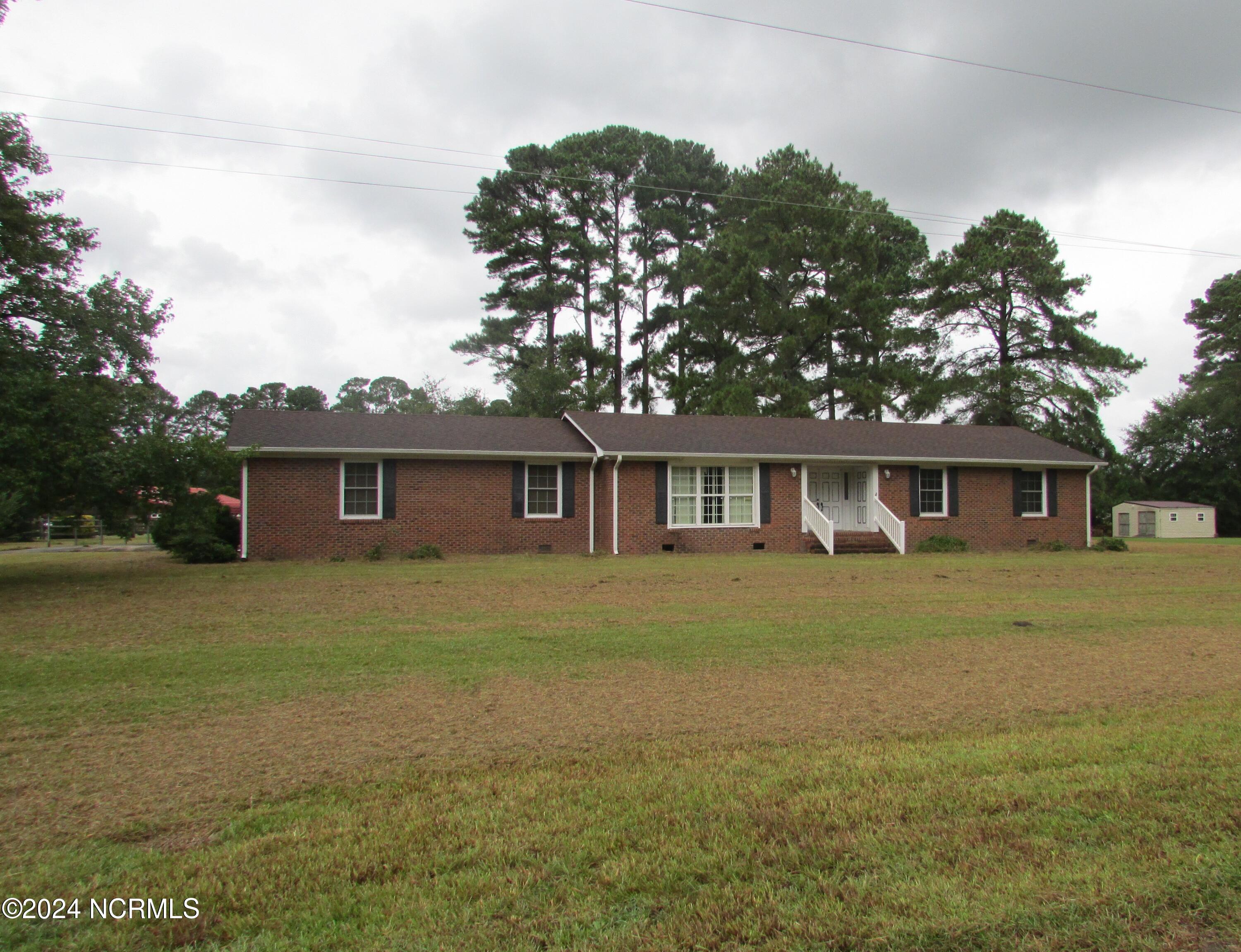 605 Forrest Road Property Photo