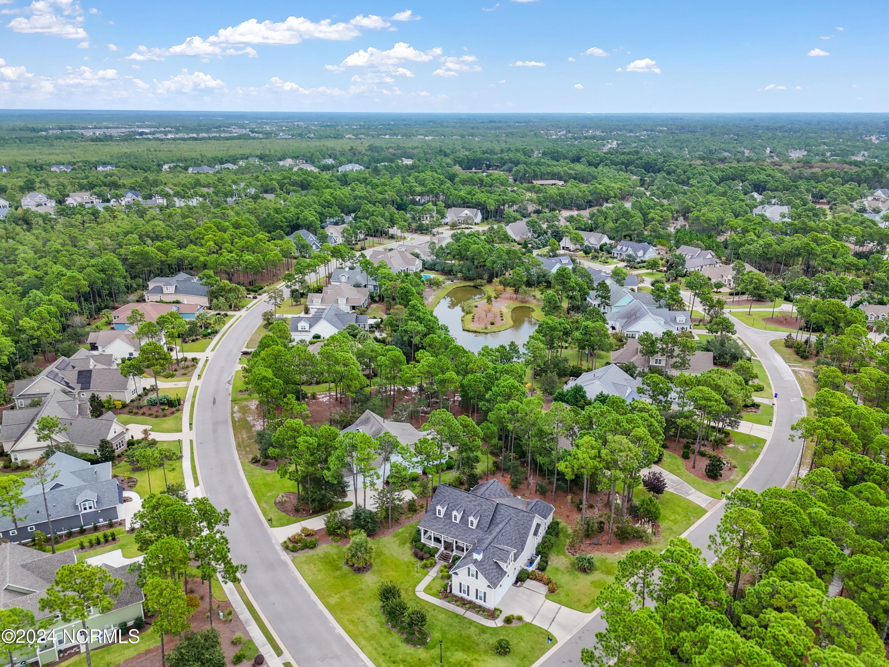 3561 Hemlock Ridge Drive Property Photo 8