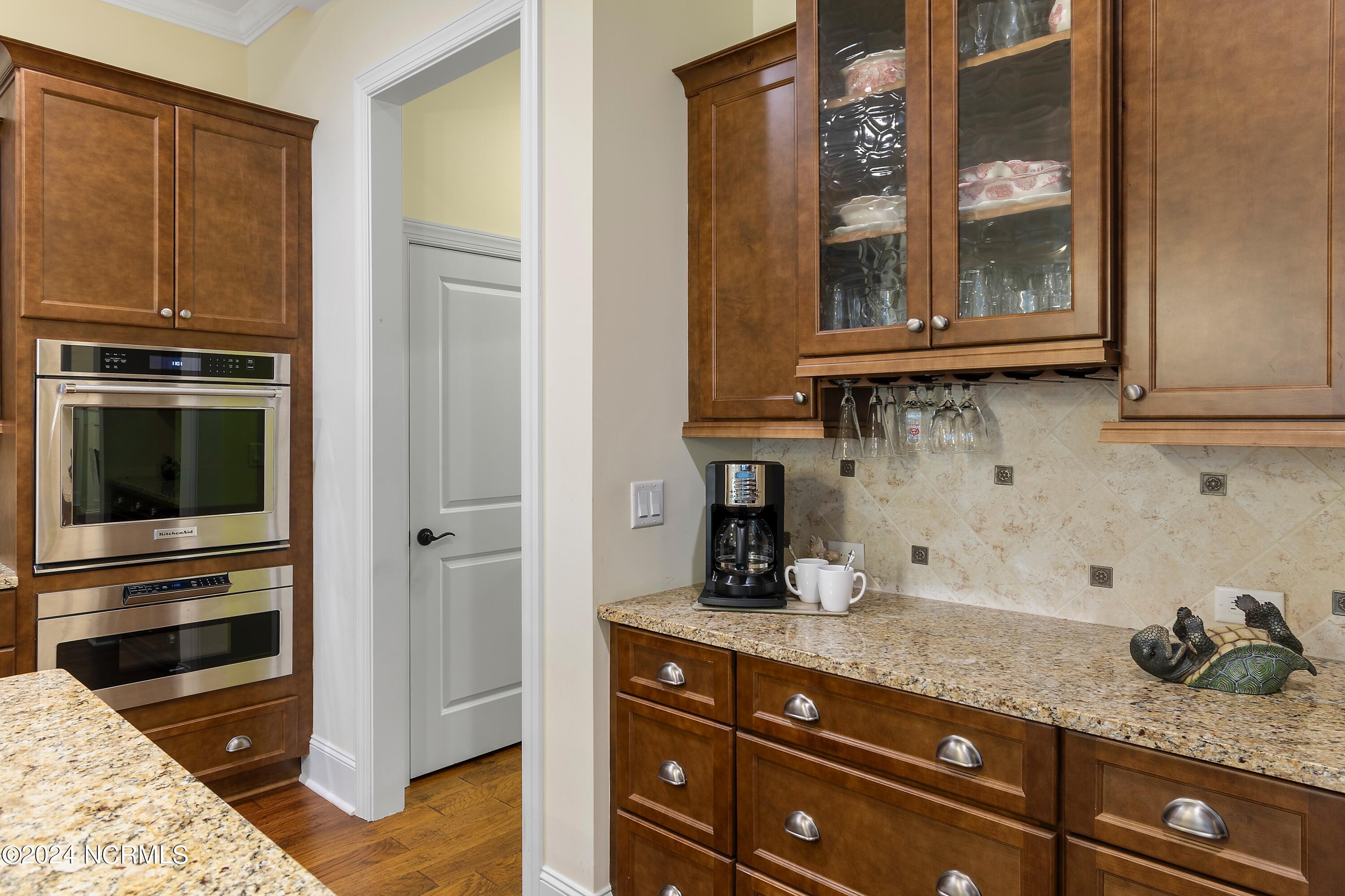 3561 Hemlock Ridge Drive Property Photo 20