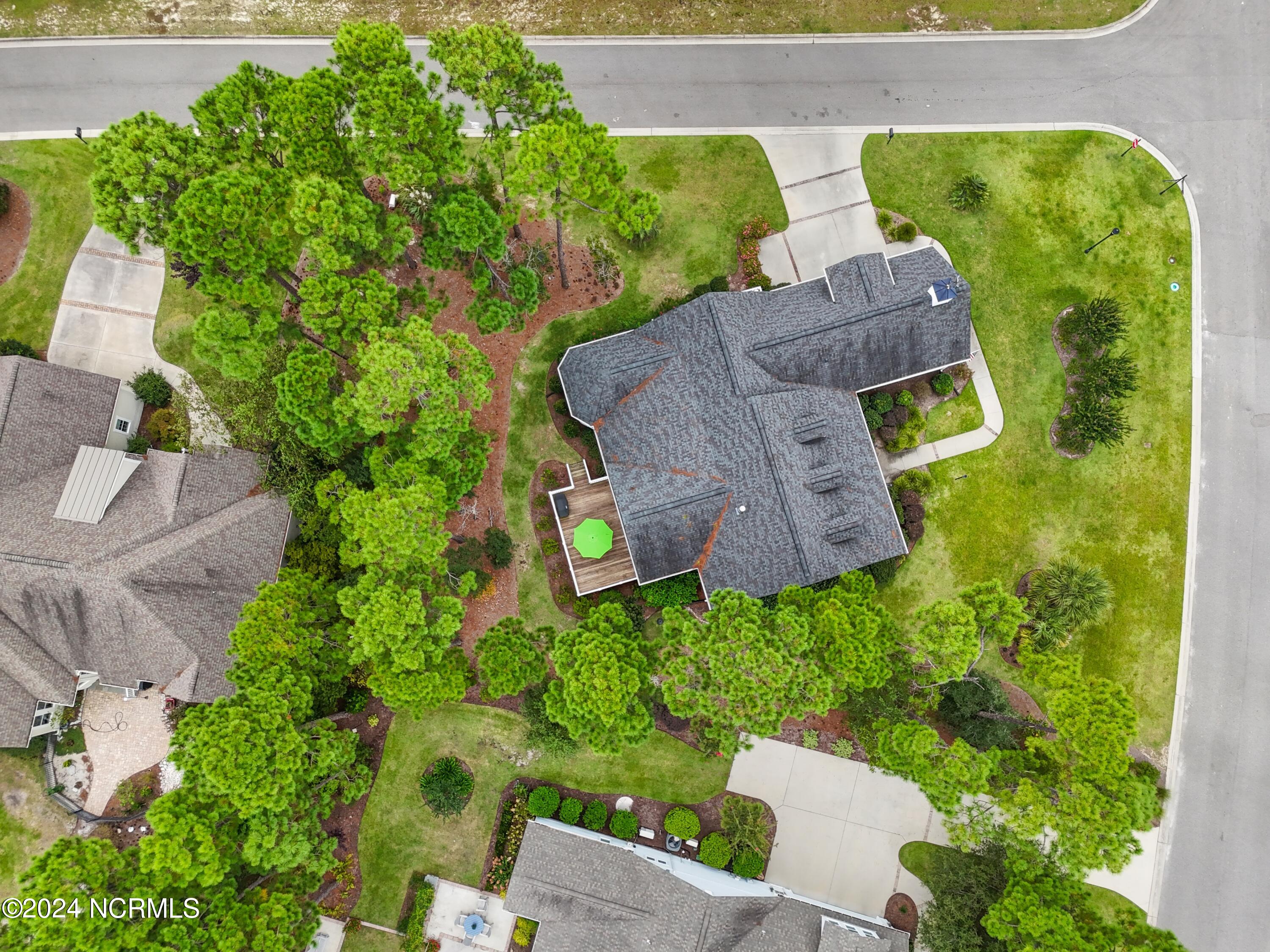 3561 Hemlock Ridge Drive Property Photo 30