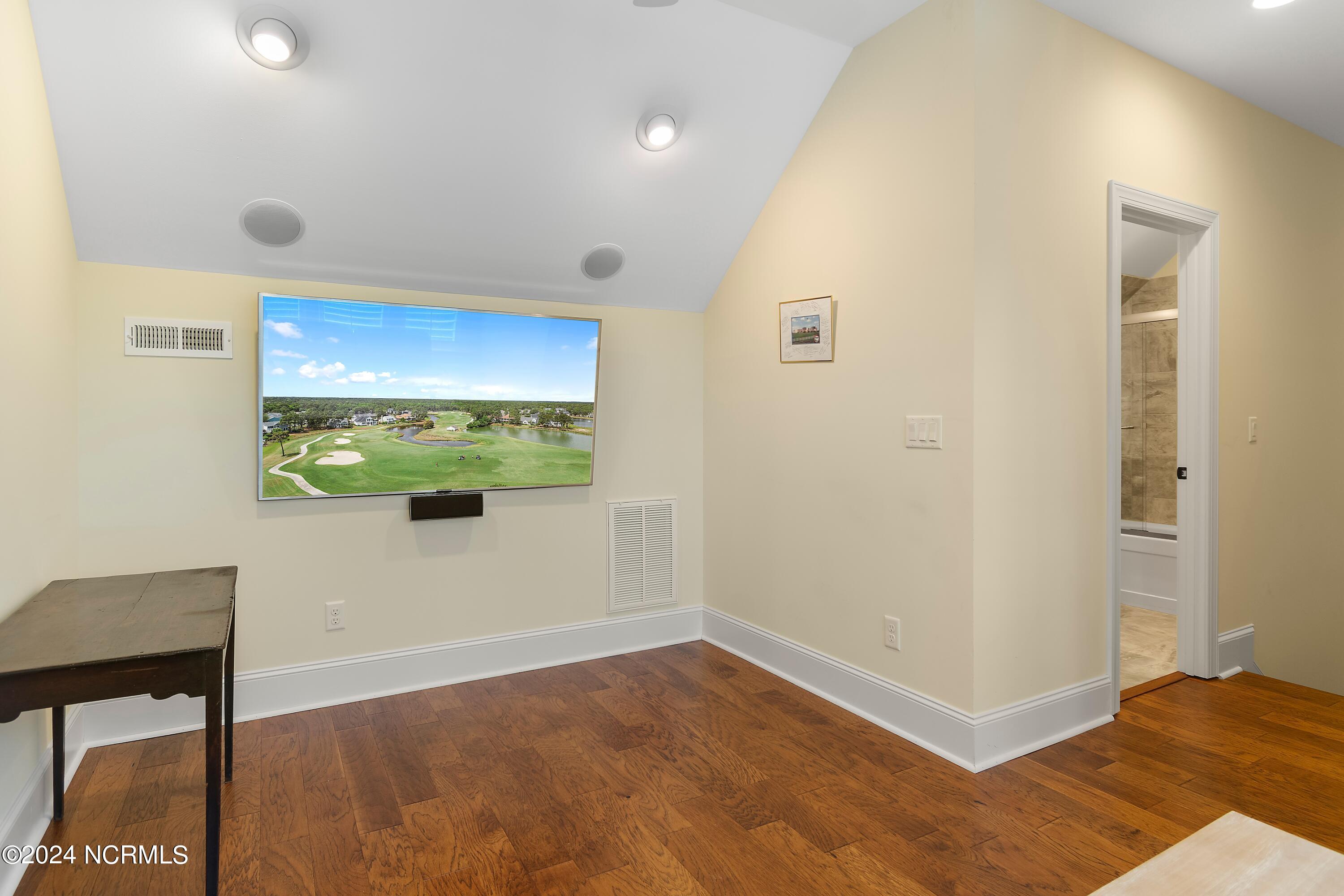 3561 Hemlock Ridge Drive Property Photo 37