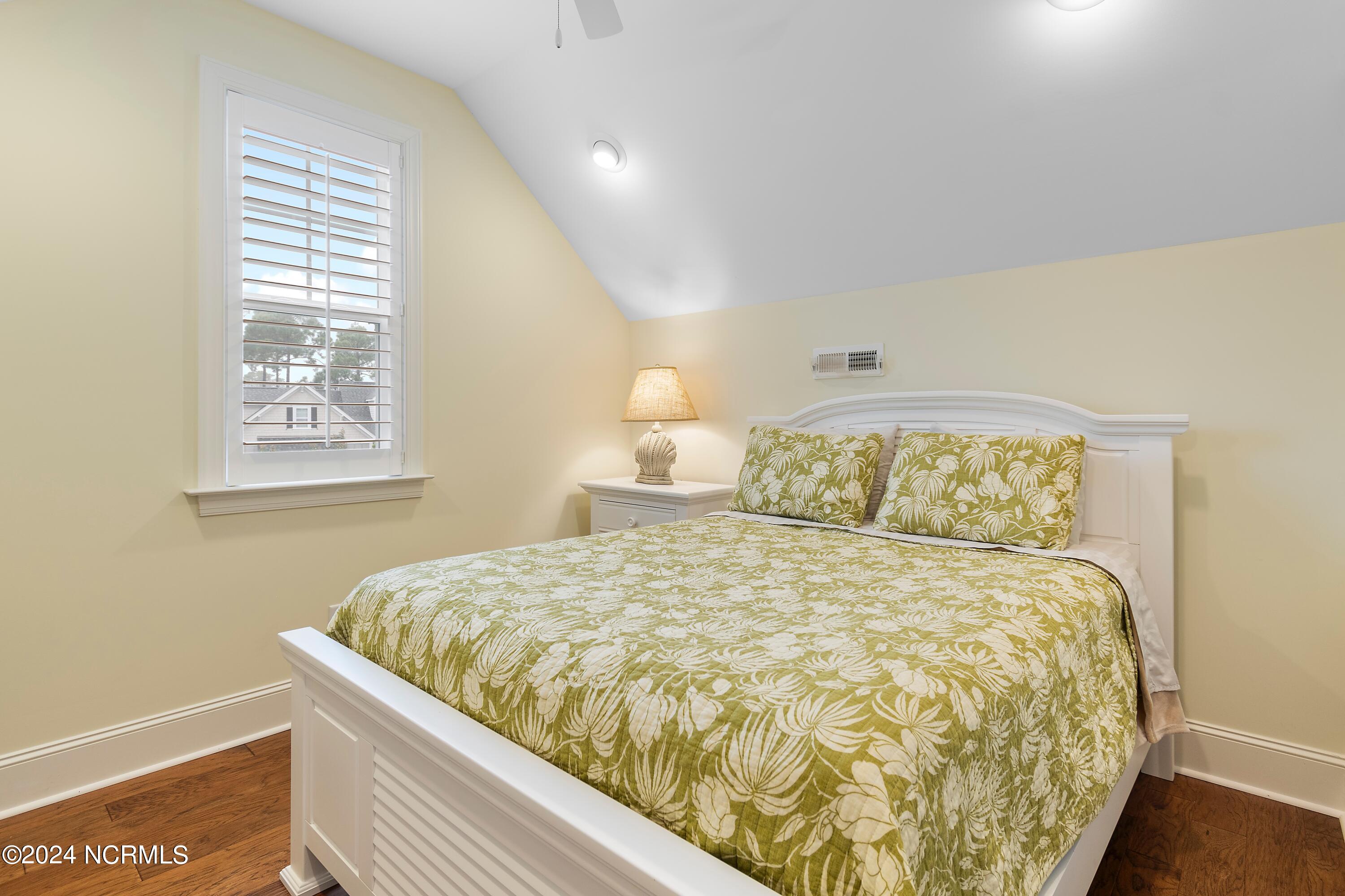 3561 Hemlock Ridge Drive Property Photo 38