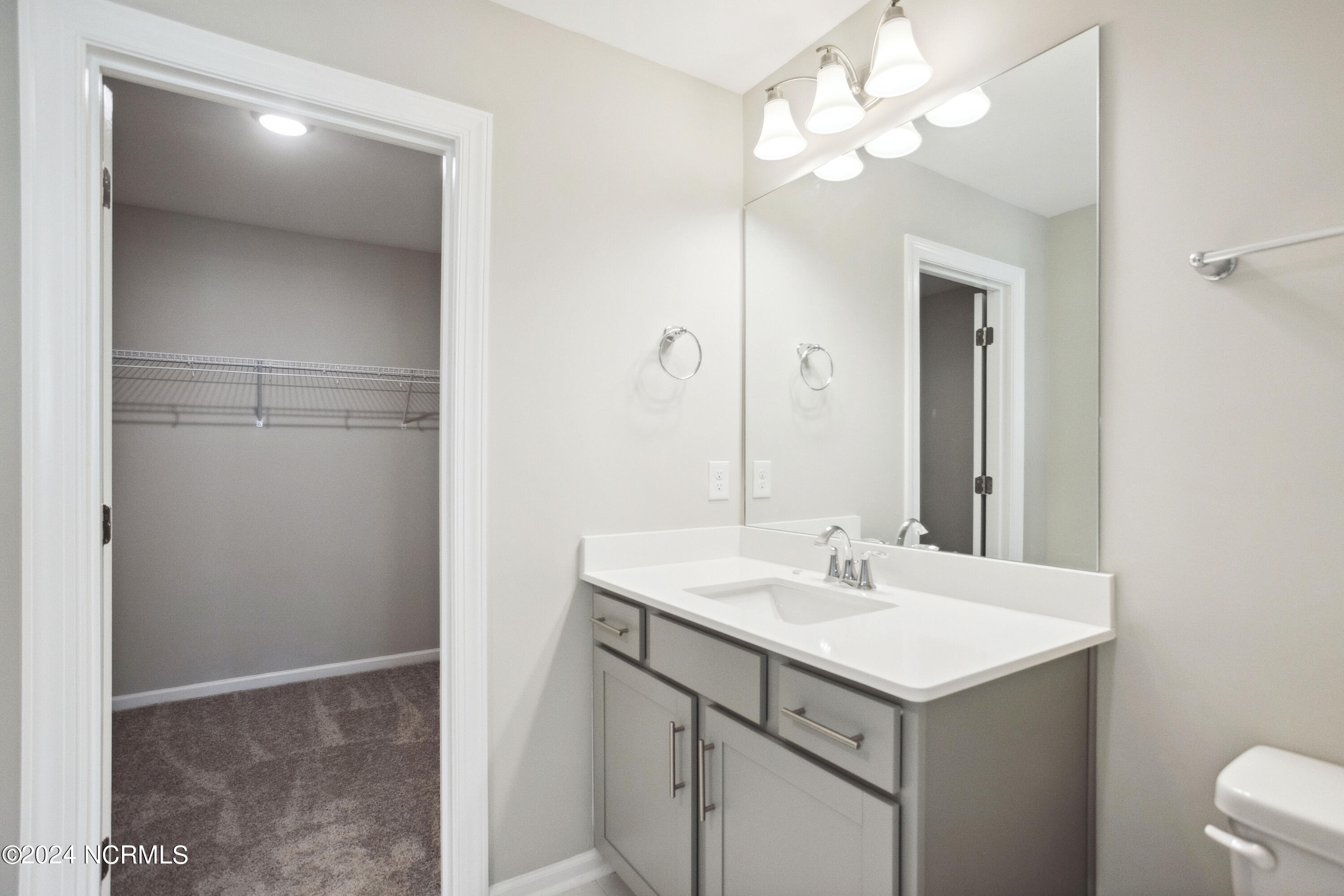 4752 Tallow Trace 2 Property Photo 36