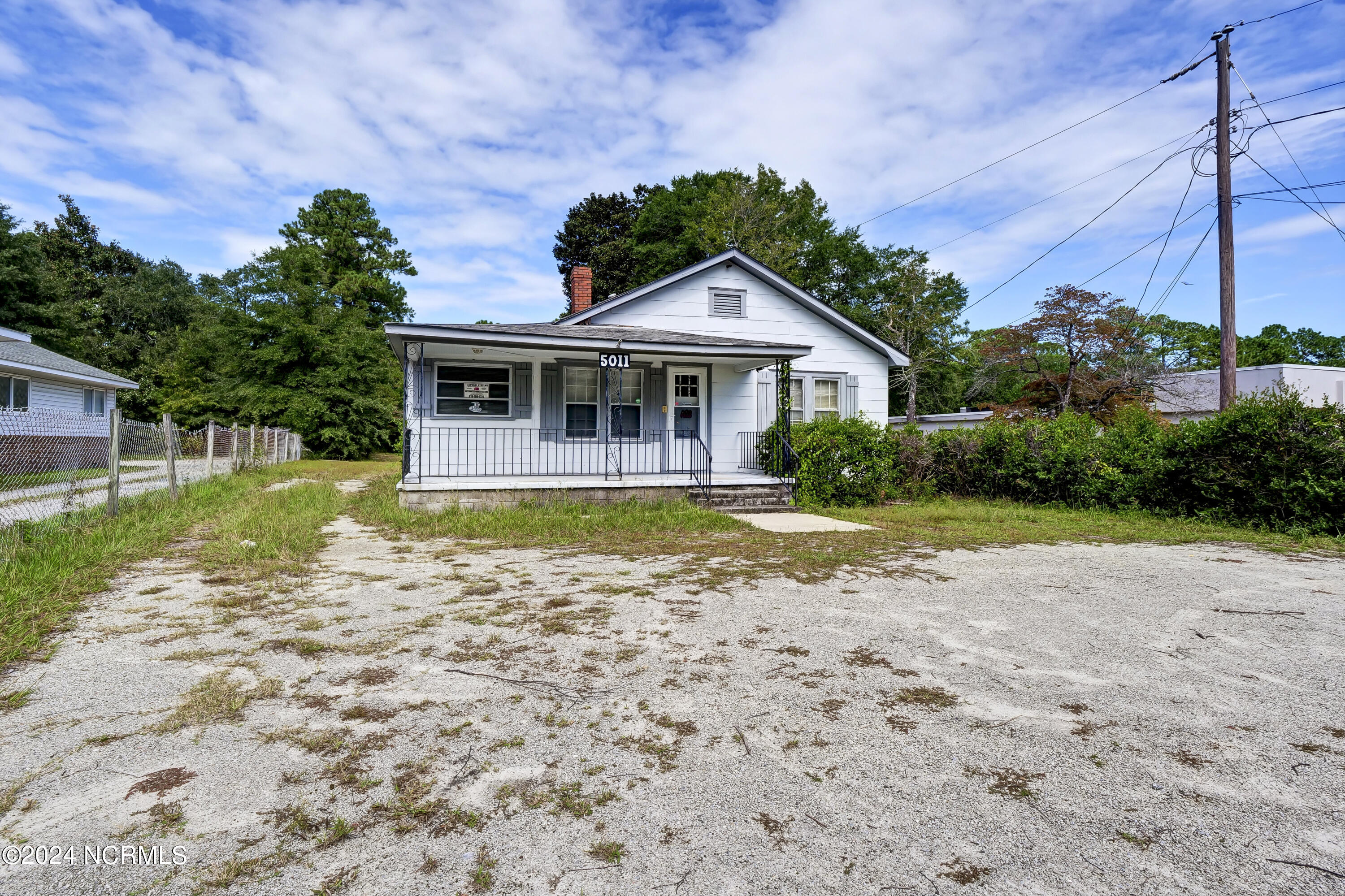 5011 Wrightsville Avenue Property Photo 2
