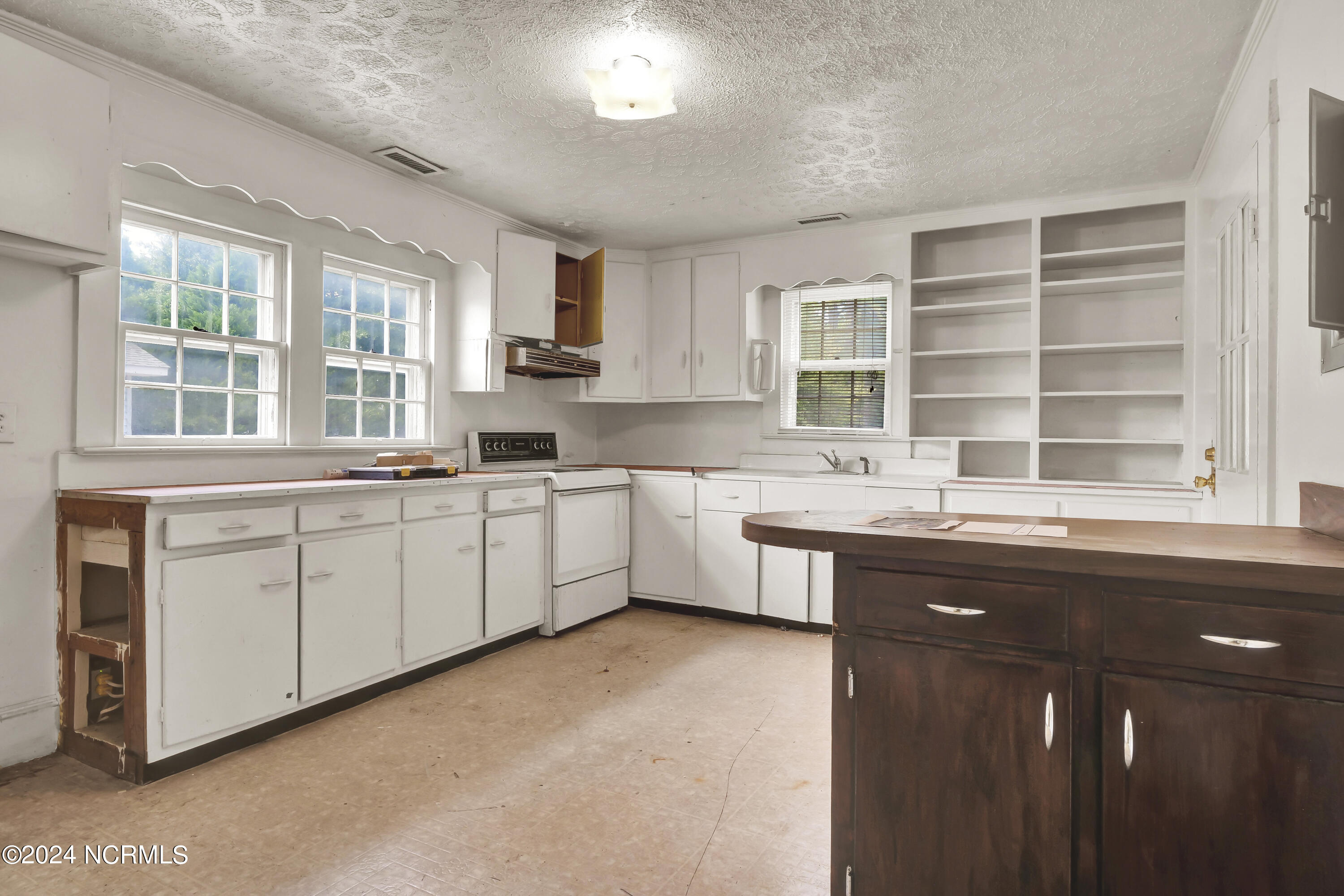 5011 Wrightsville Avenue Property Photo 13