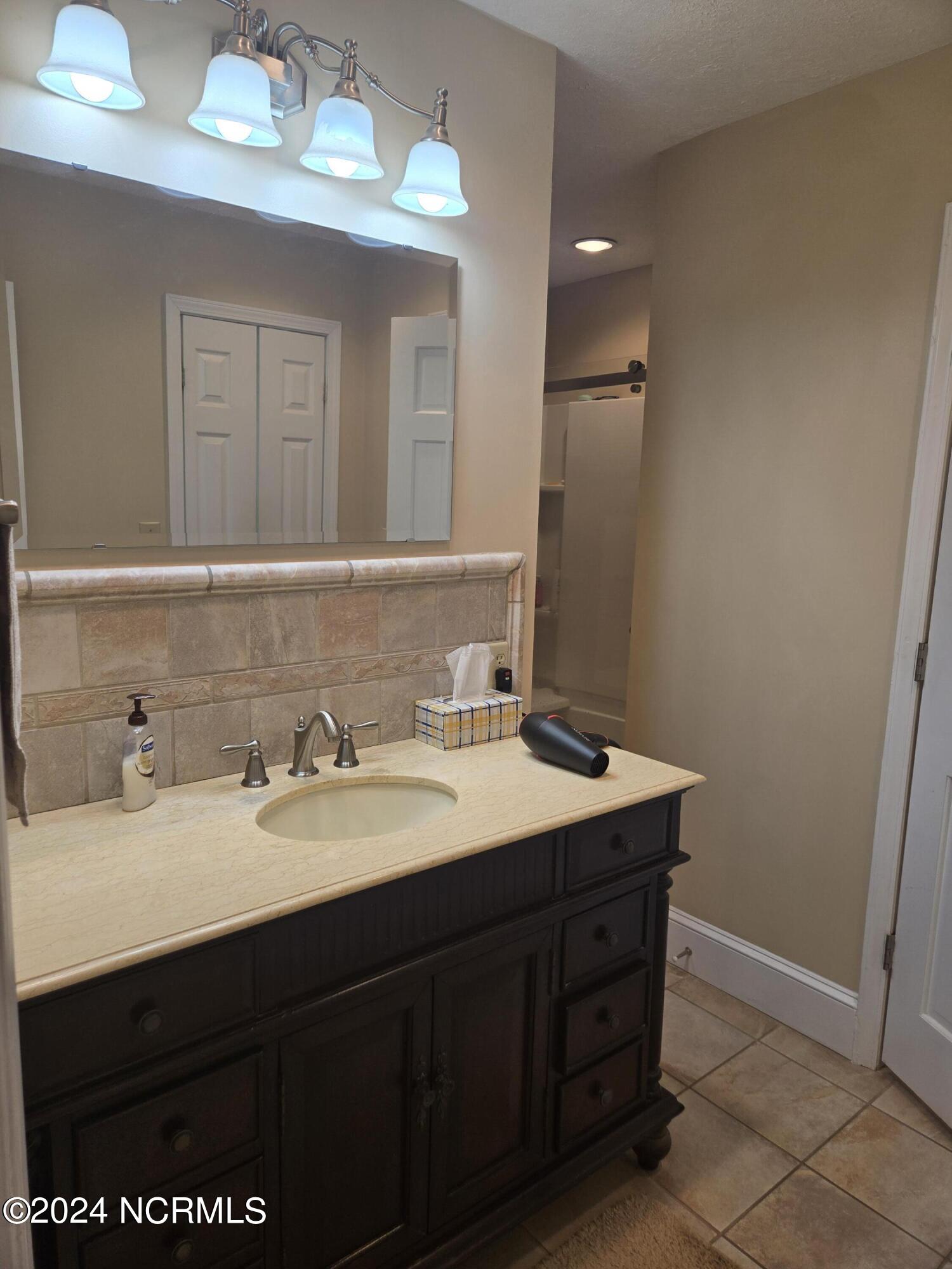 306 Pecan Lane Property Photo 11