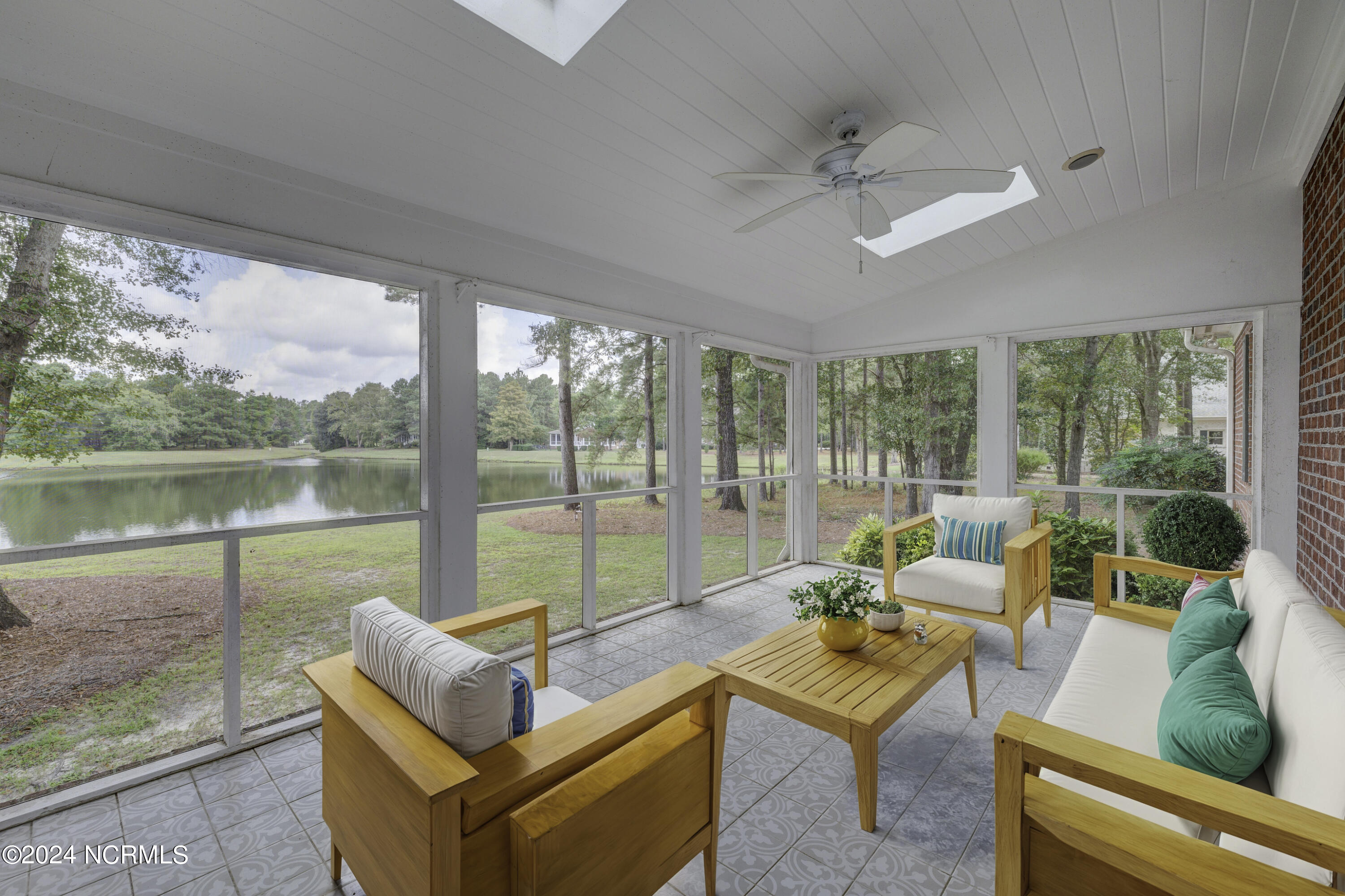 140 River Woods Drive Property Photo 29