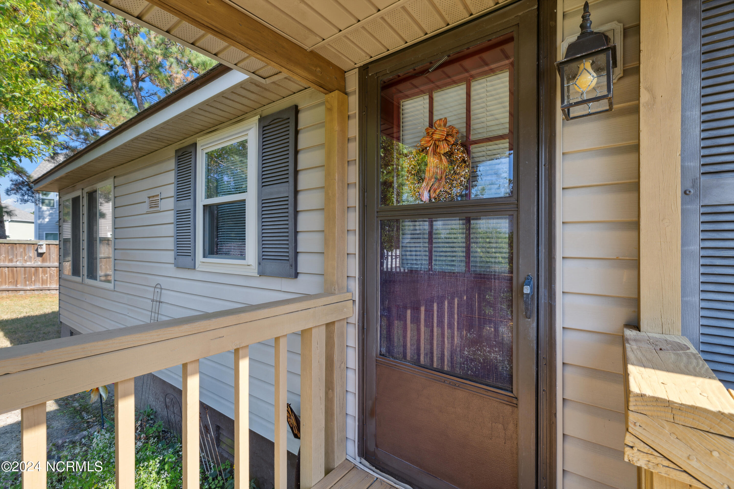 803 Jetty Court Property Photo 11