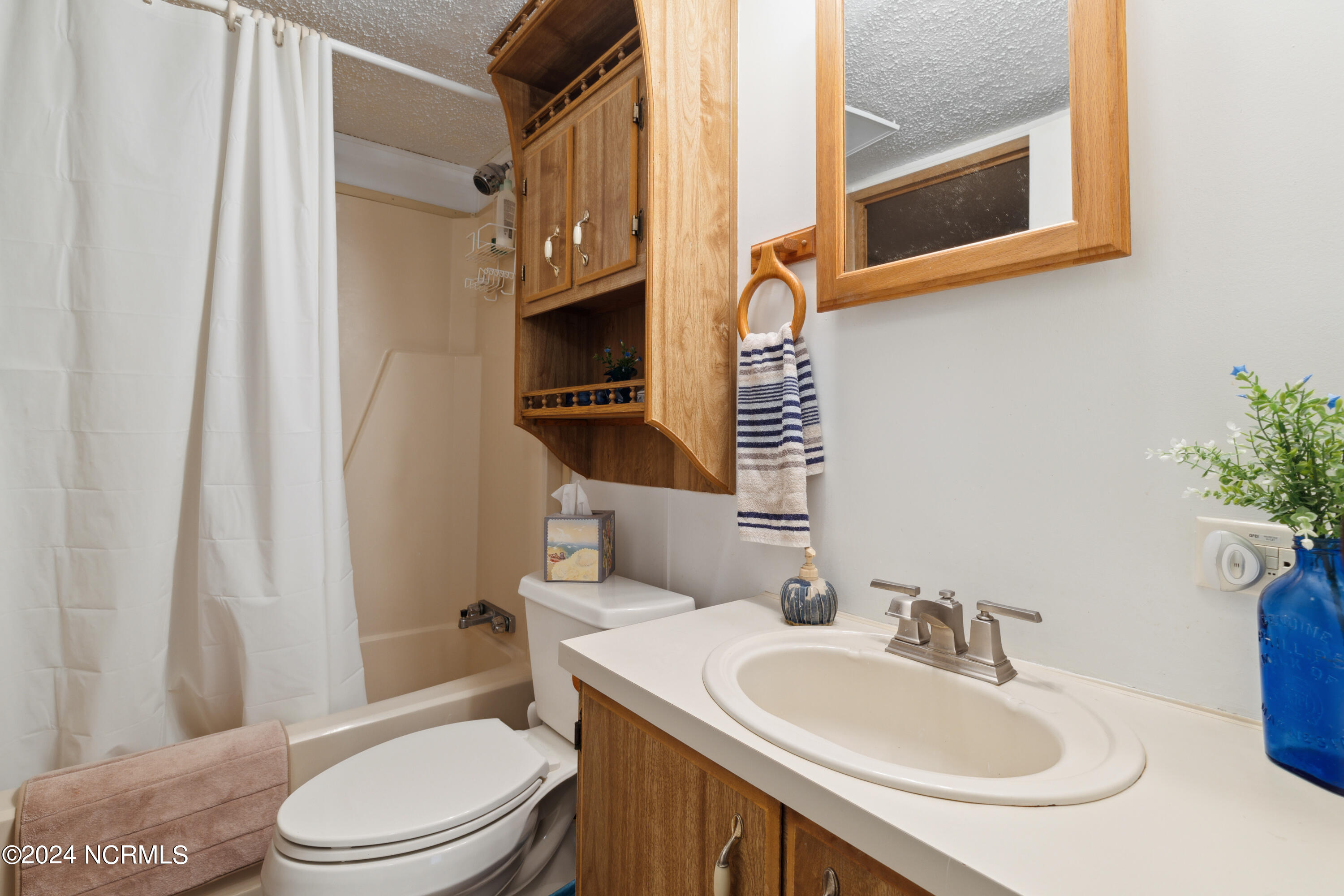 803 Jetty Court Property Photo 27