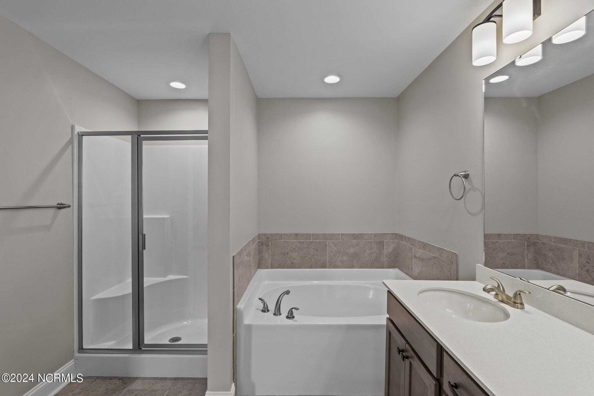 708 Oleander Drive Property Photo 20