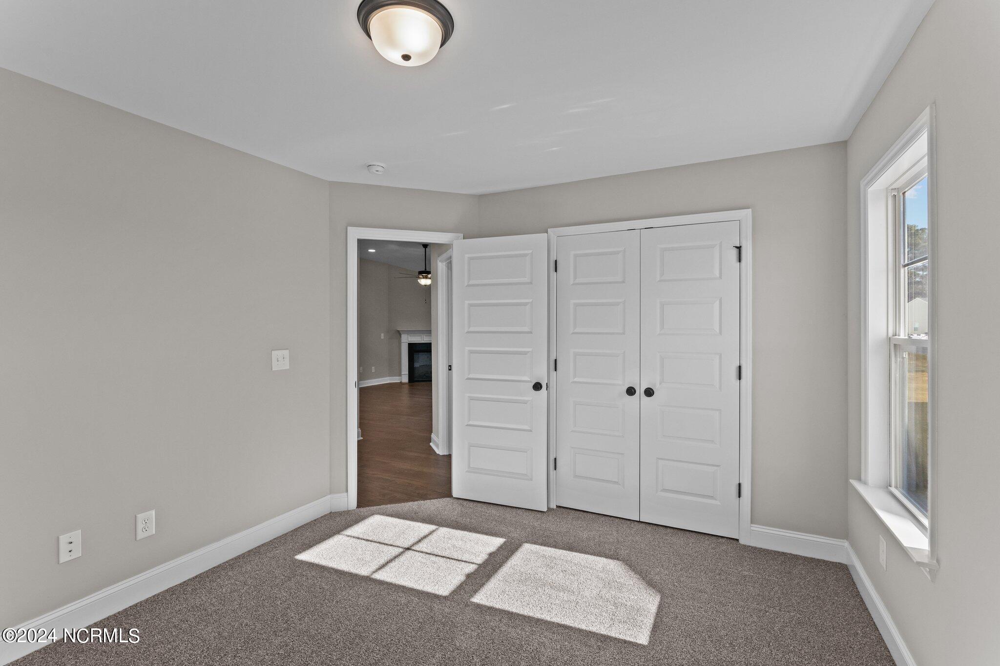 708 Oleander Drive Property Photo 23