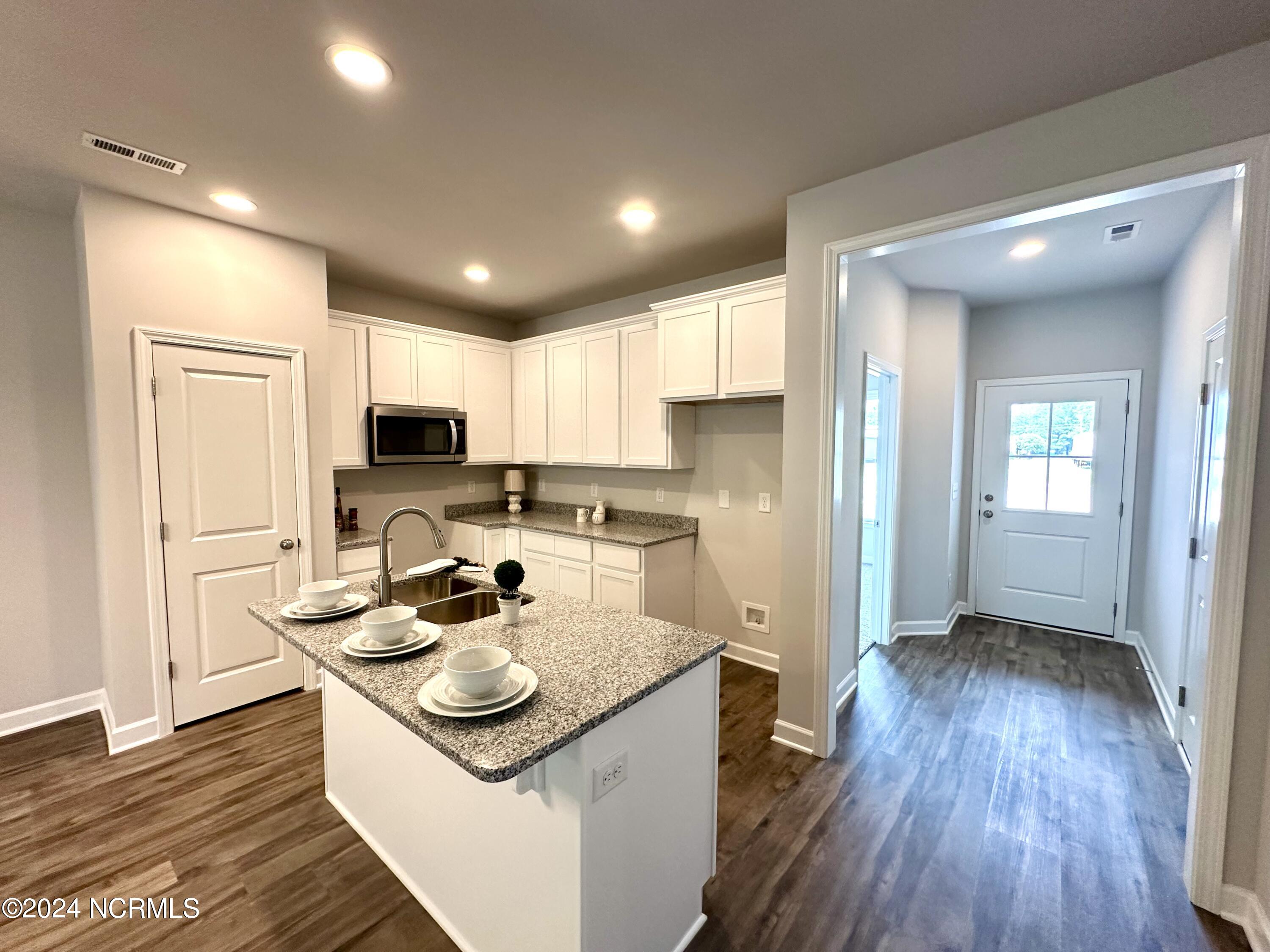 211 Britt Street Property Photo 6