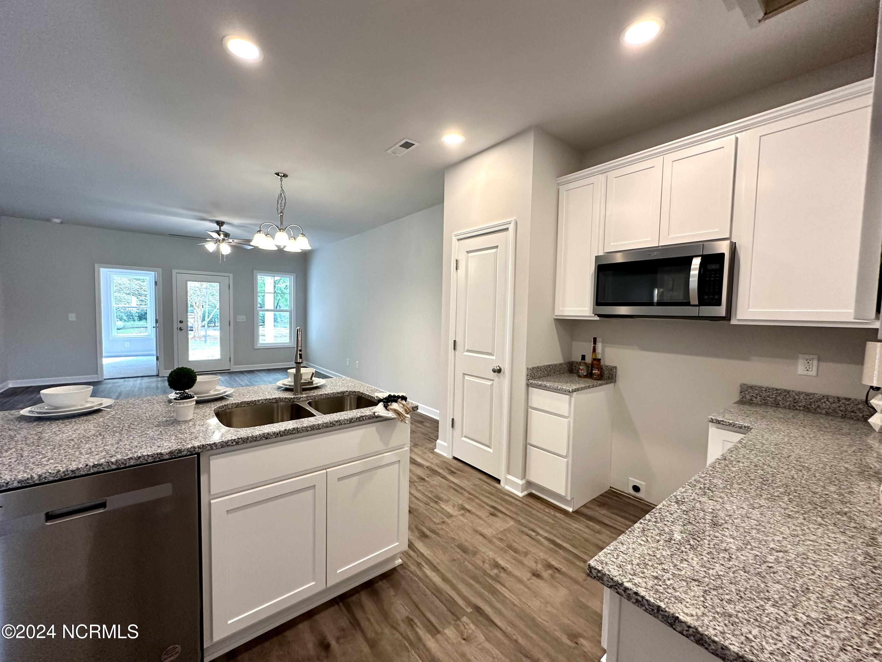 211 Britt Street Property Photo 8