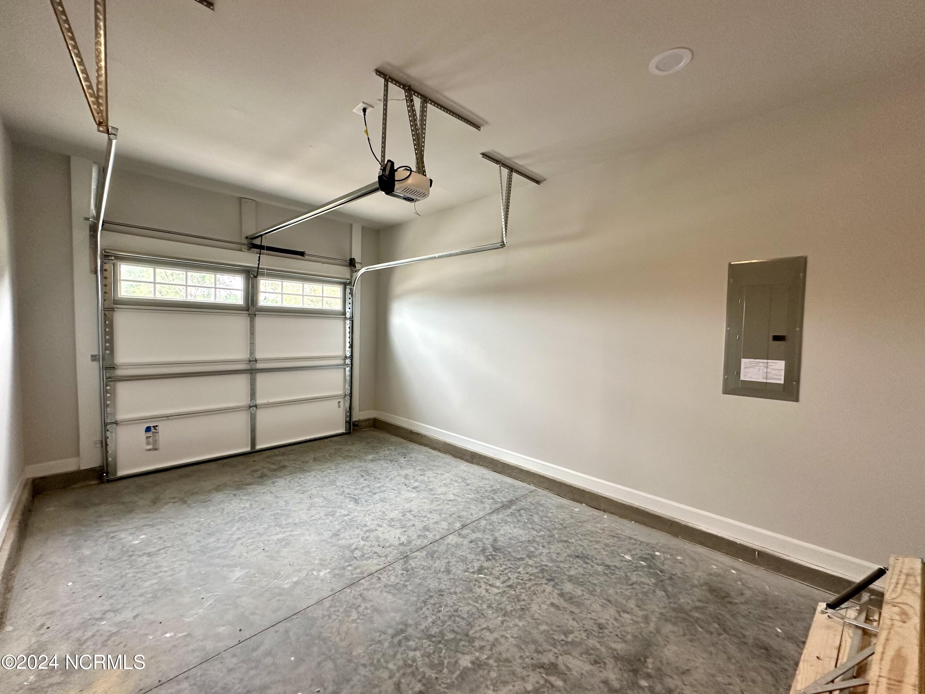 211 Britt Street Property Photo 19