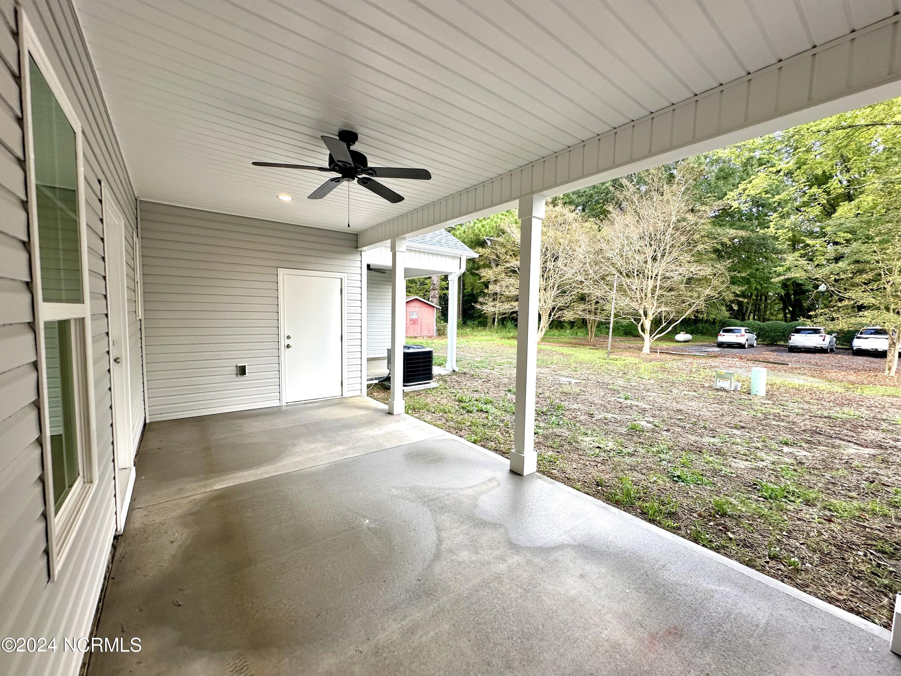 215 Britt Street Property Photo 23
