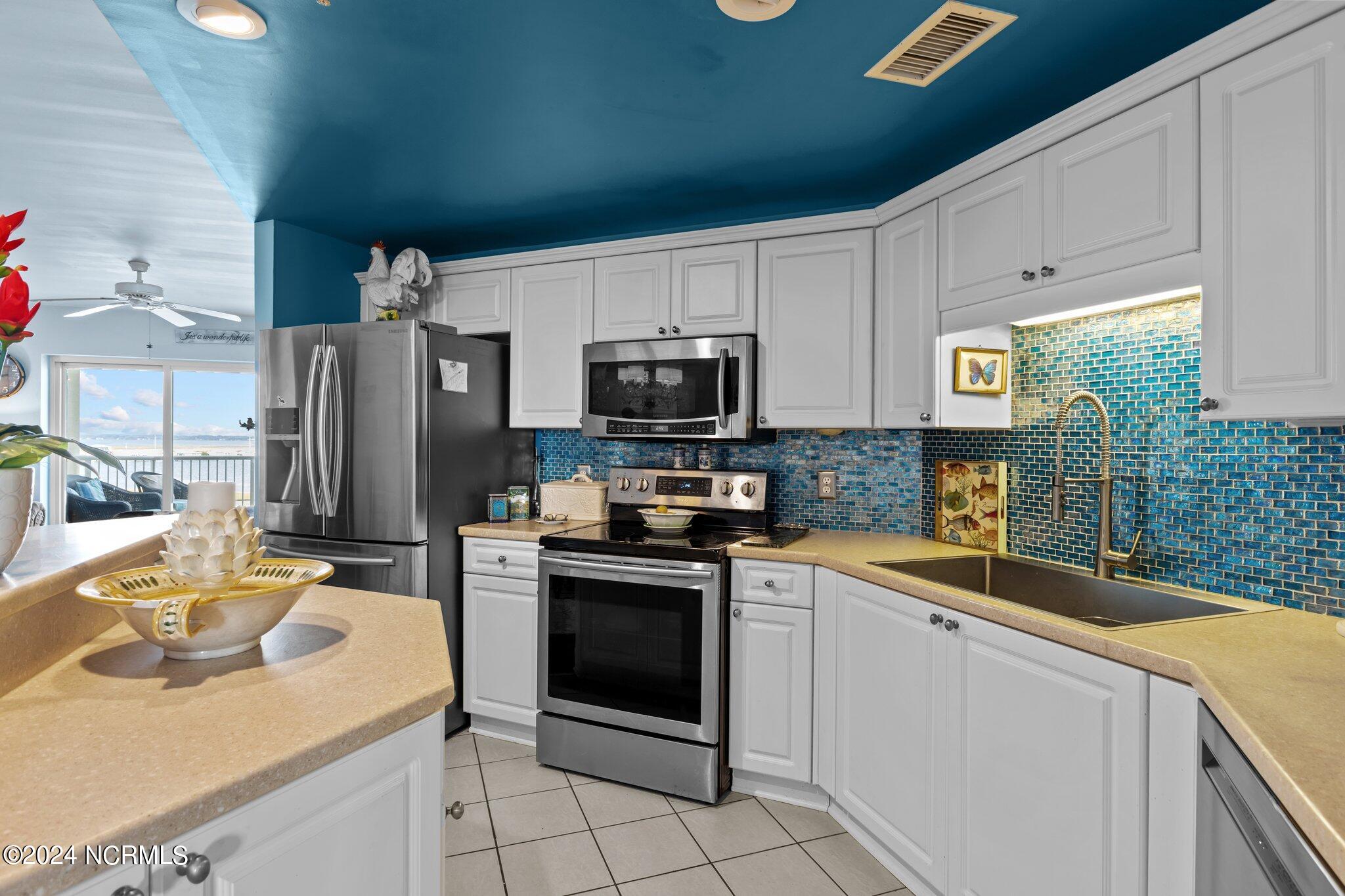 100 Olde Towne Yacht Club Road 514 Property Photo 10