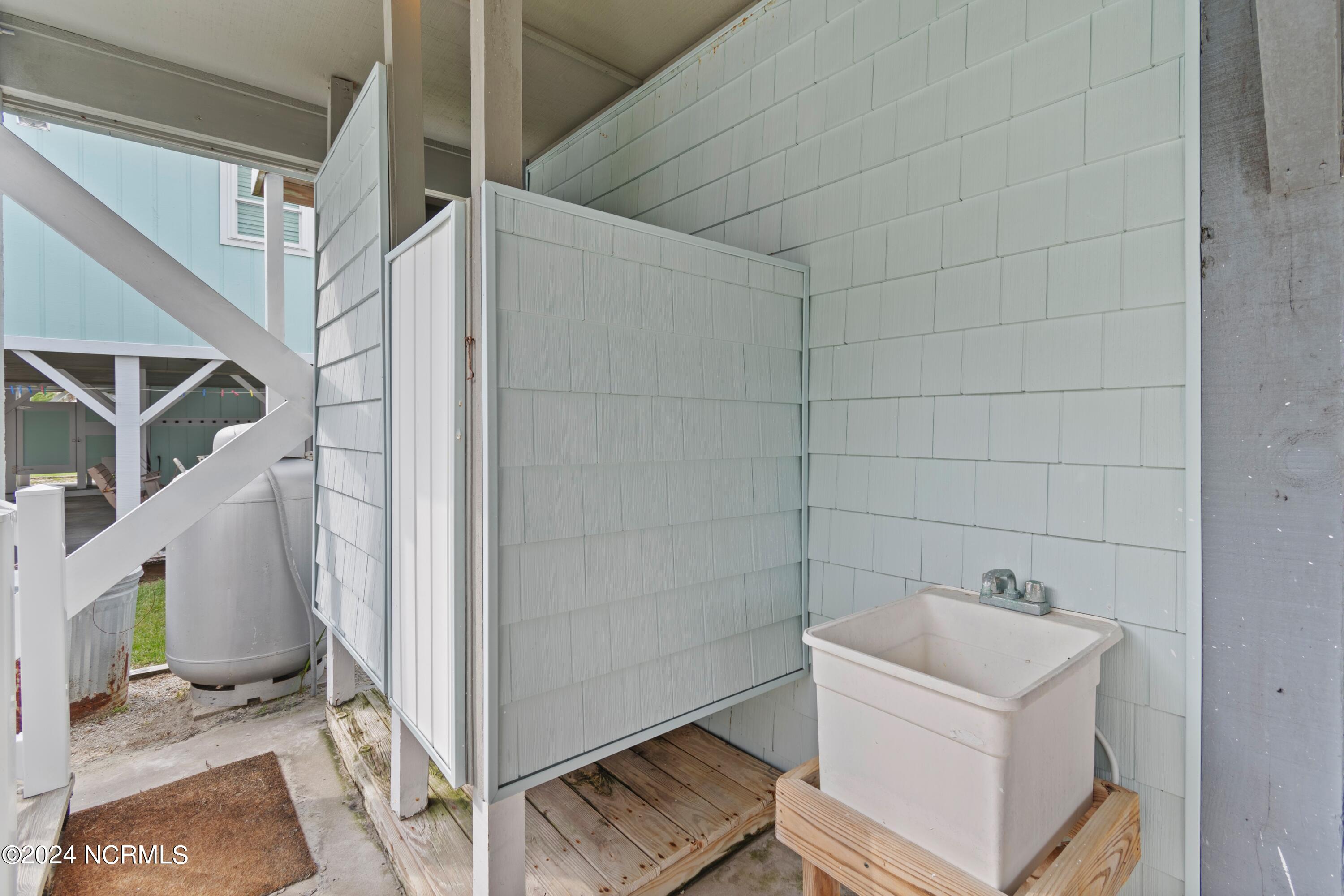 431 36th Street Property Photo 9