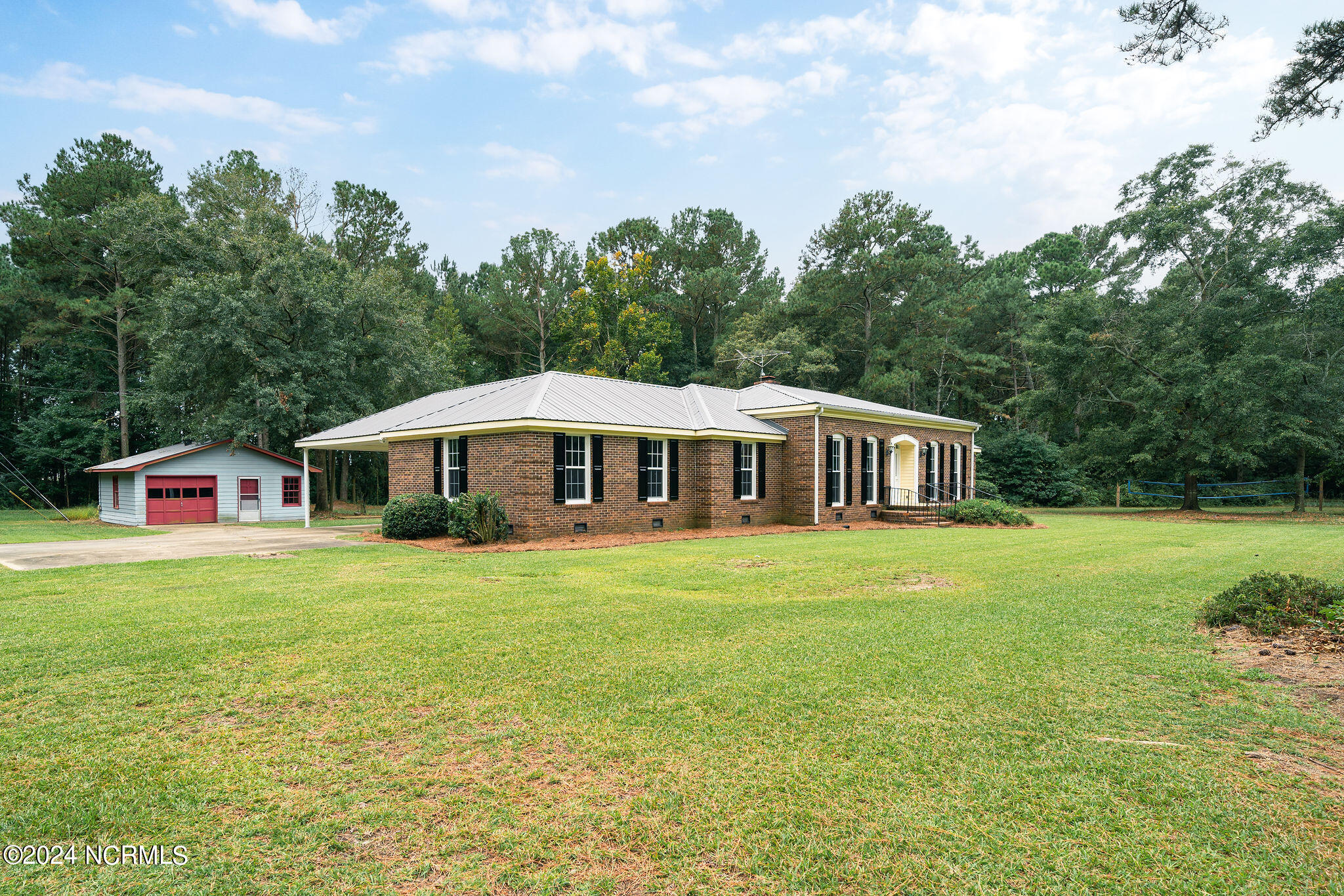 607 Curtis Road Property Photo 28