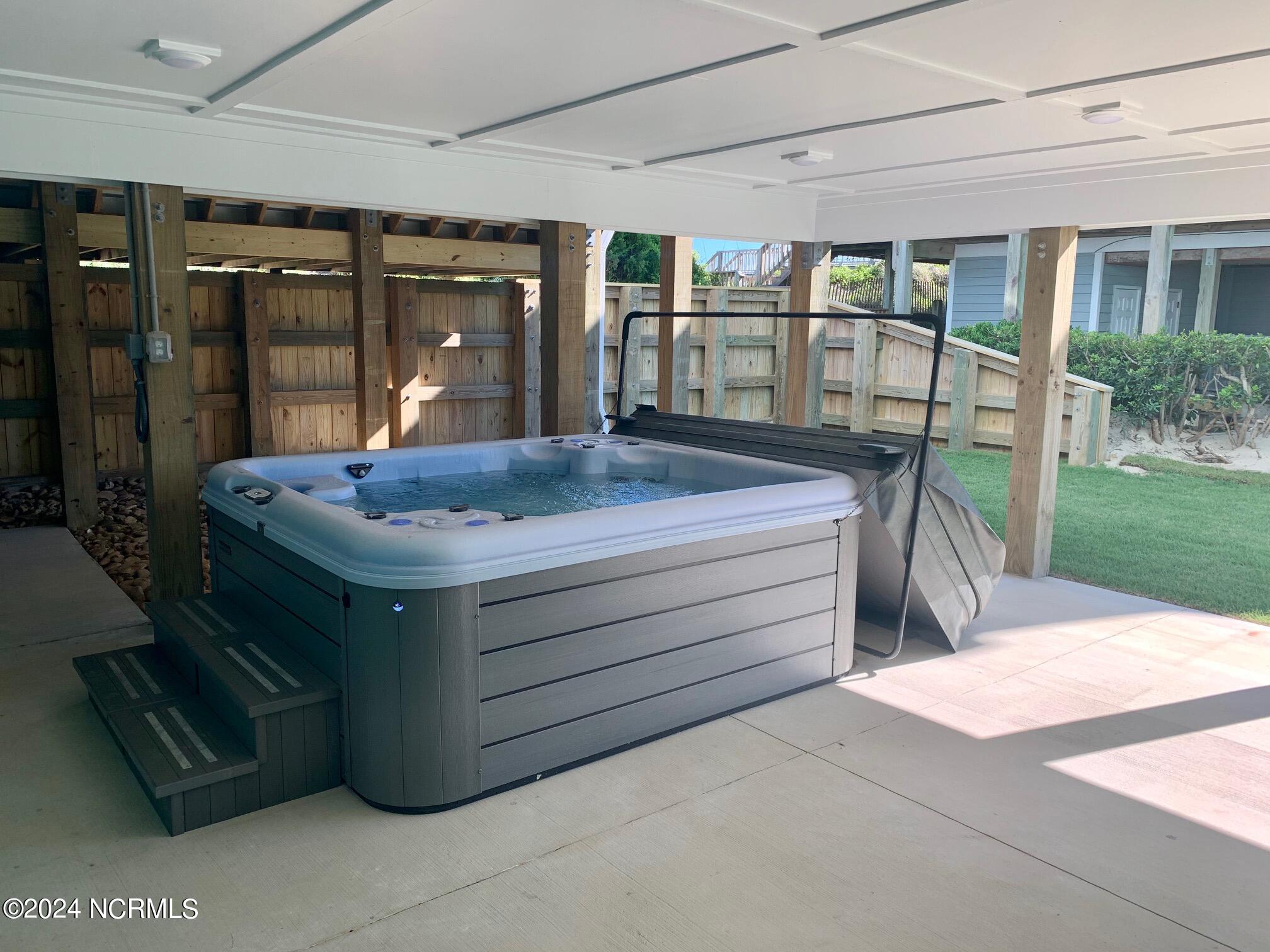 4101 Ocean Drive Property Photo 13