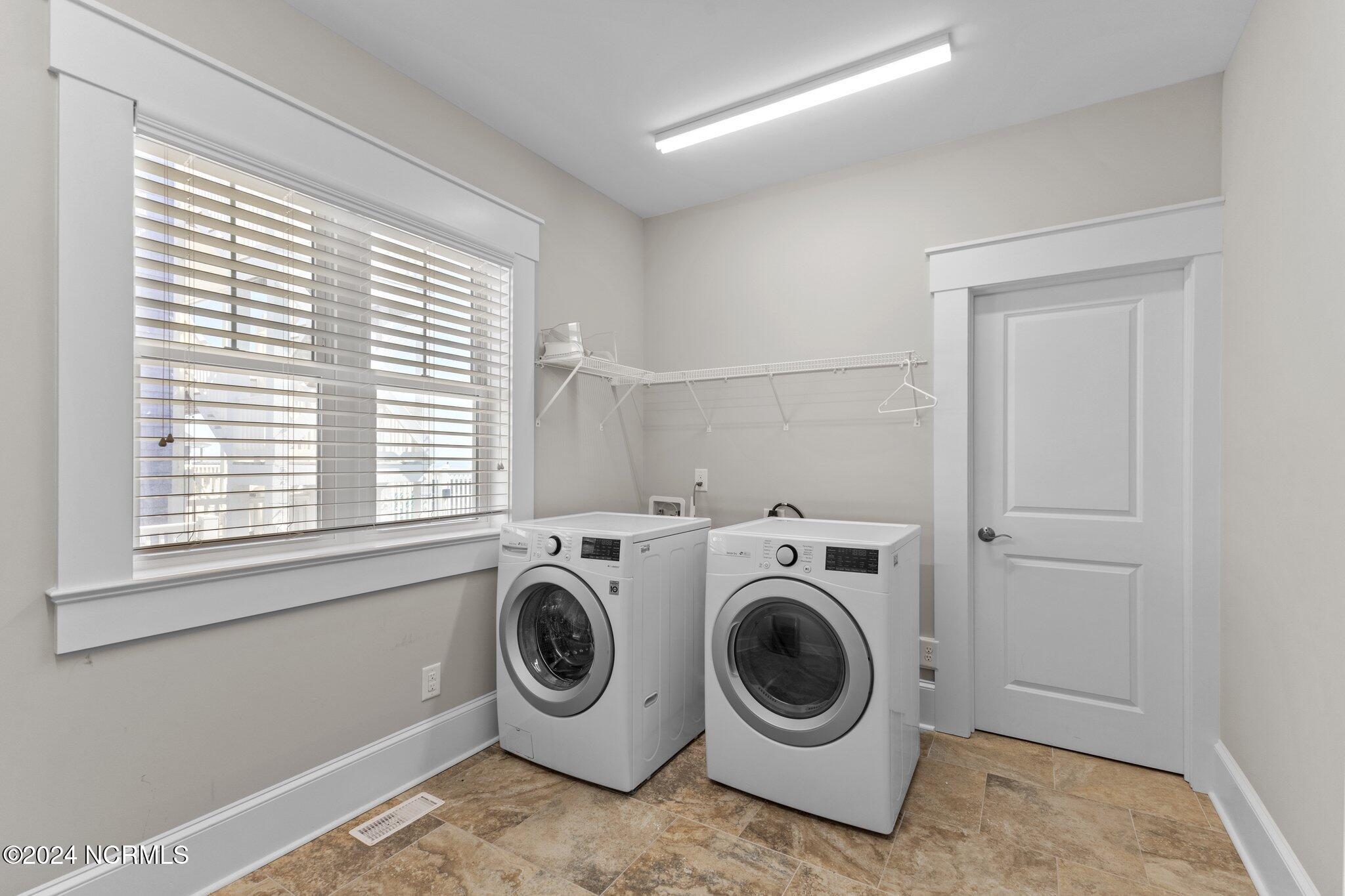 4101 Ocean Drive Property Photo 36