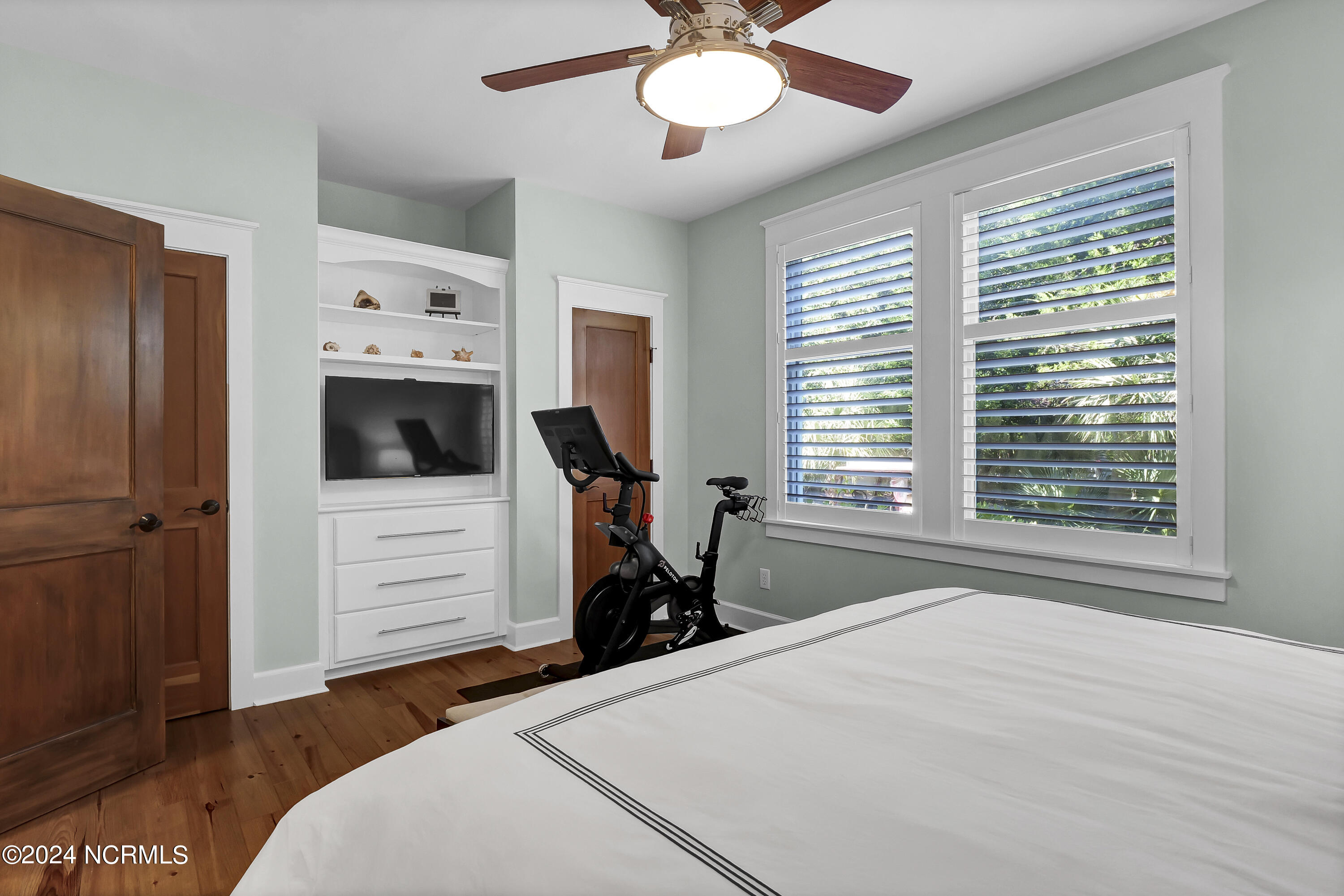 15 Surfboat Court Property Photo 20