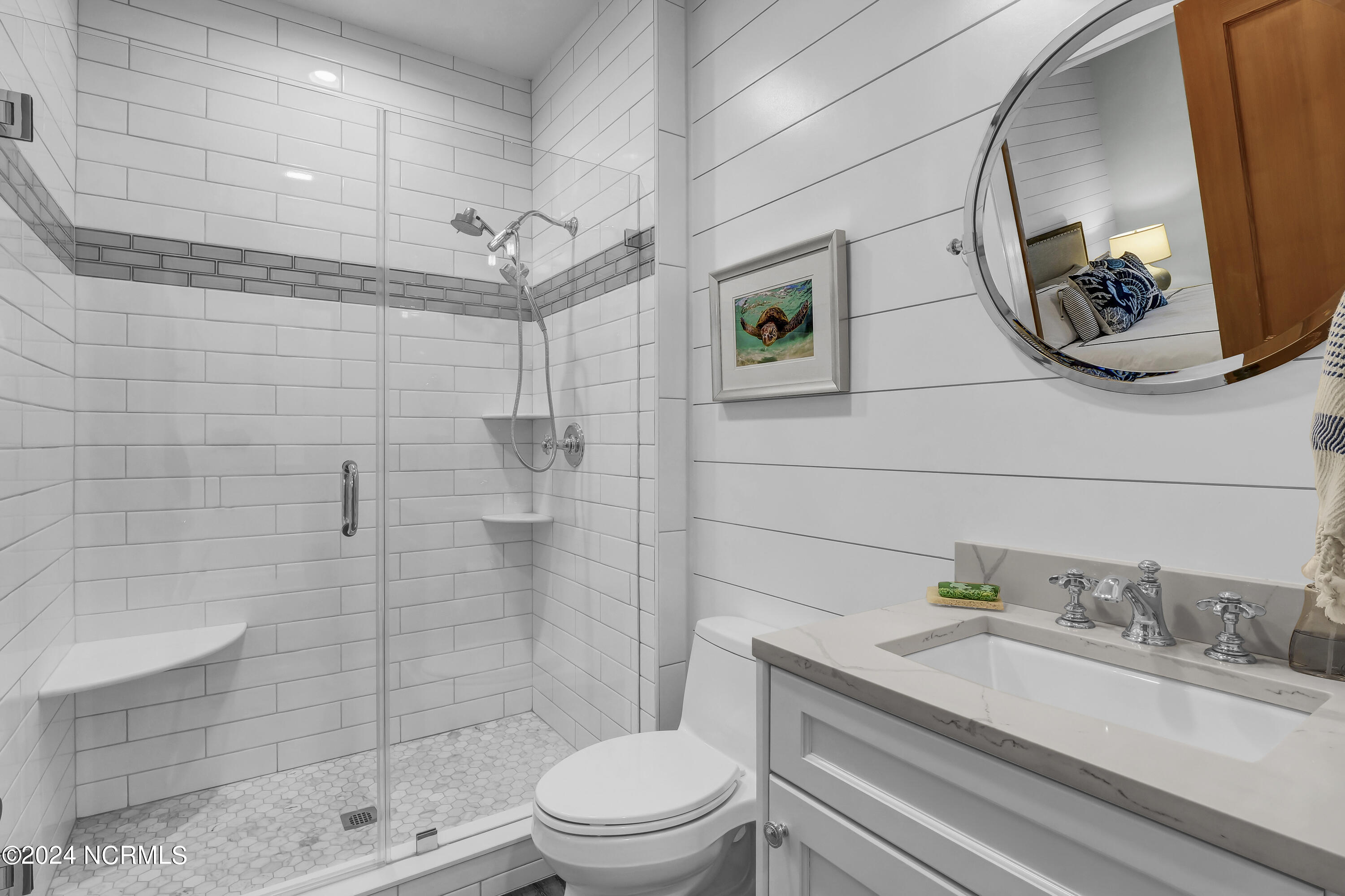 15 Surfboat Court Property Photo 23