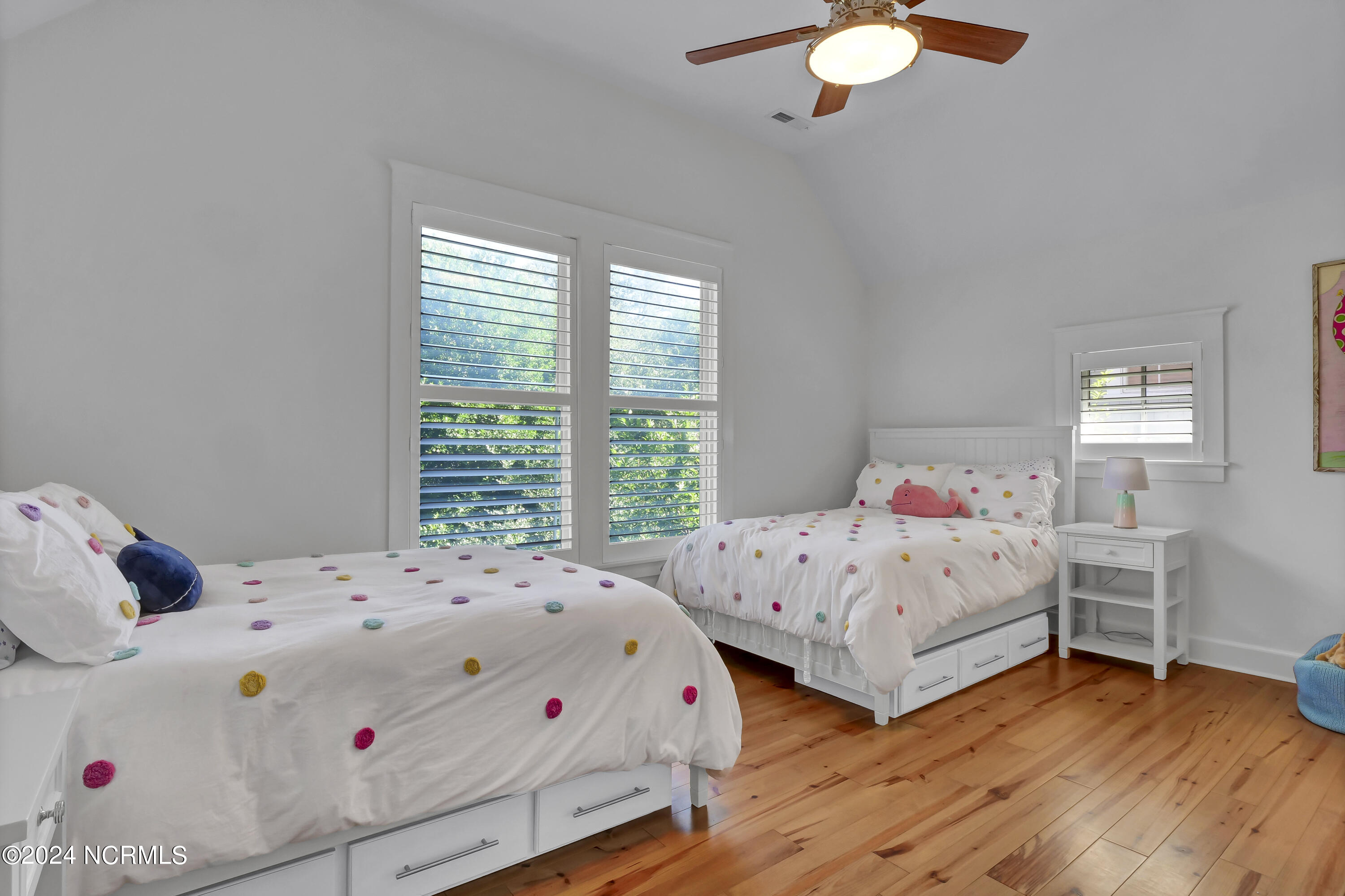 15 Surfboat Court Property Photo 33