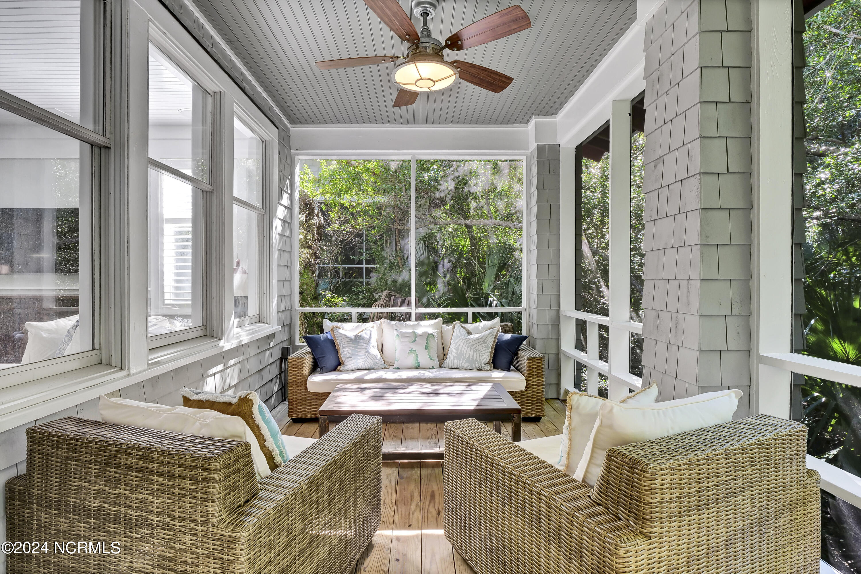 15 Surfboat Court Property Photo 40