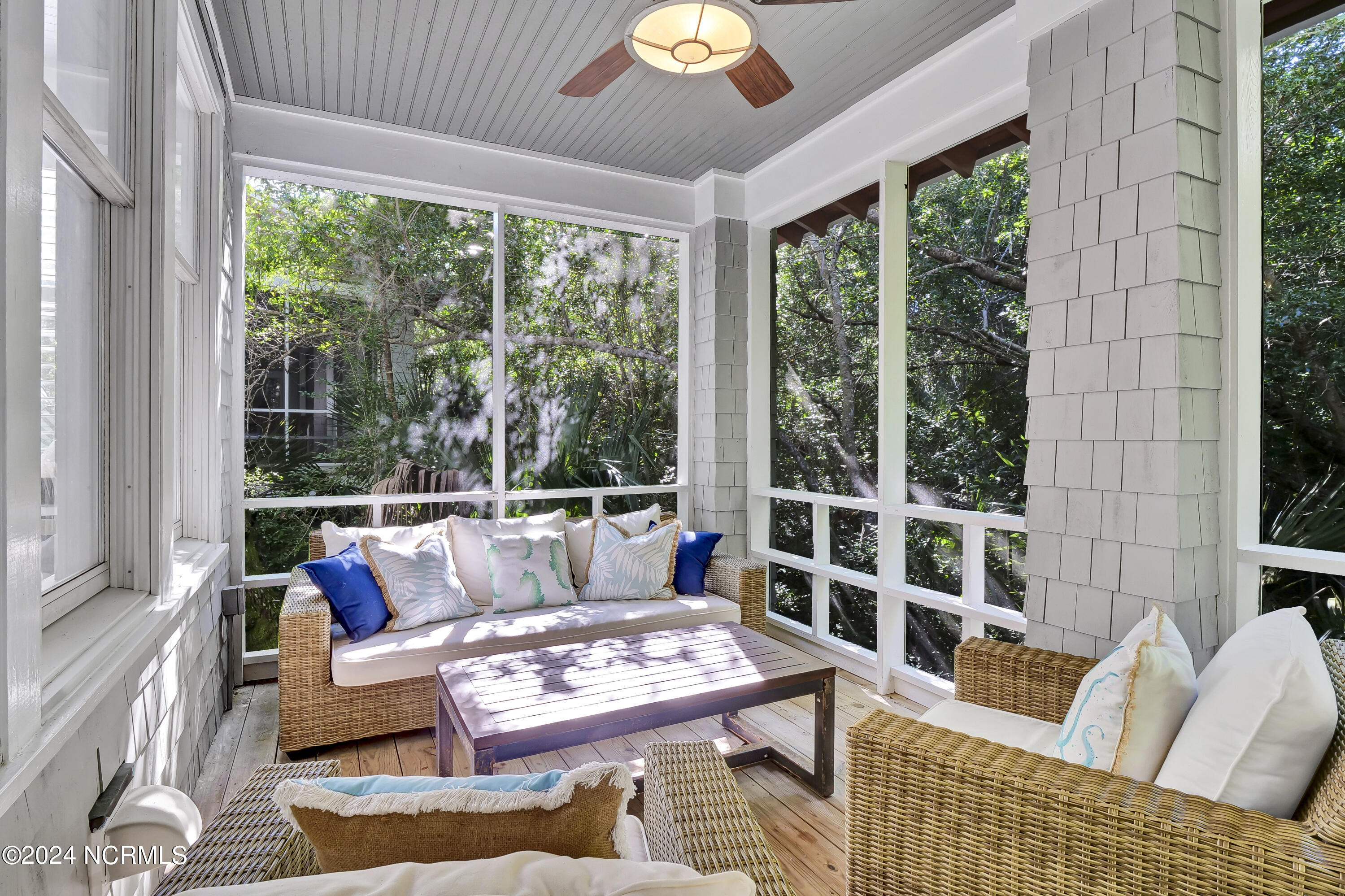 15 Surfboat Court Property Photo 41