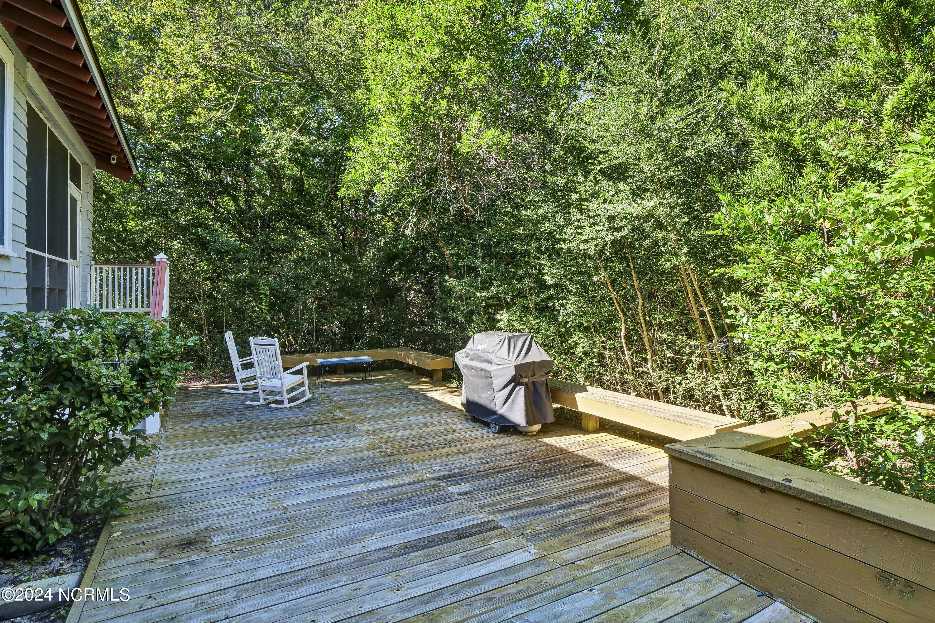 15 Surfboat Court Property Photo 46