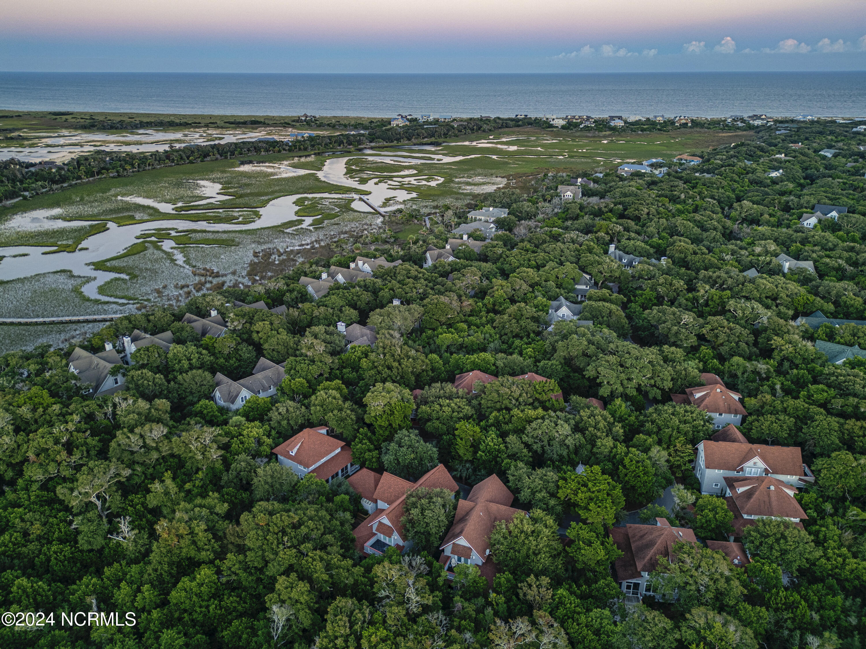 15 Surfboat Court Property Photo 54