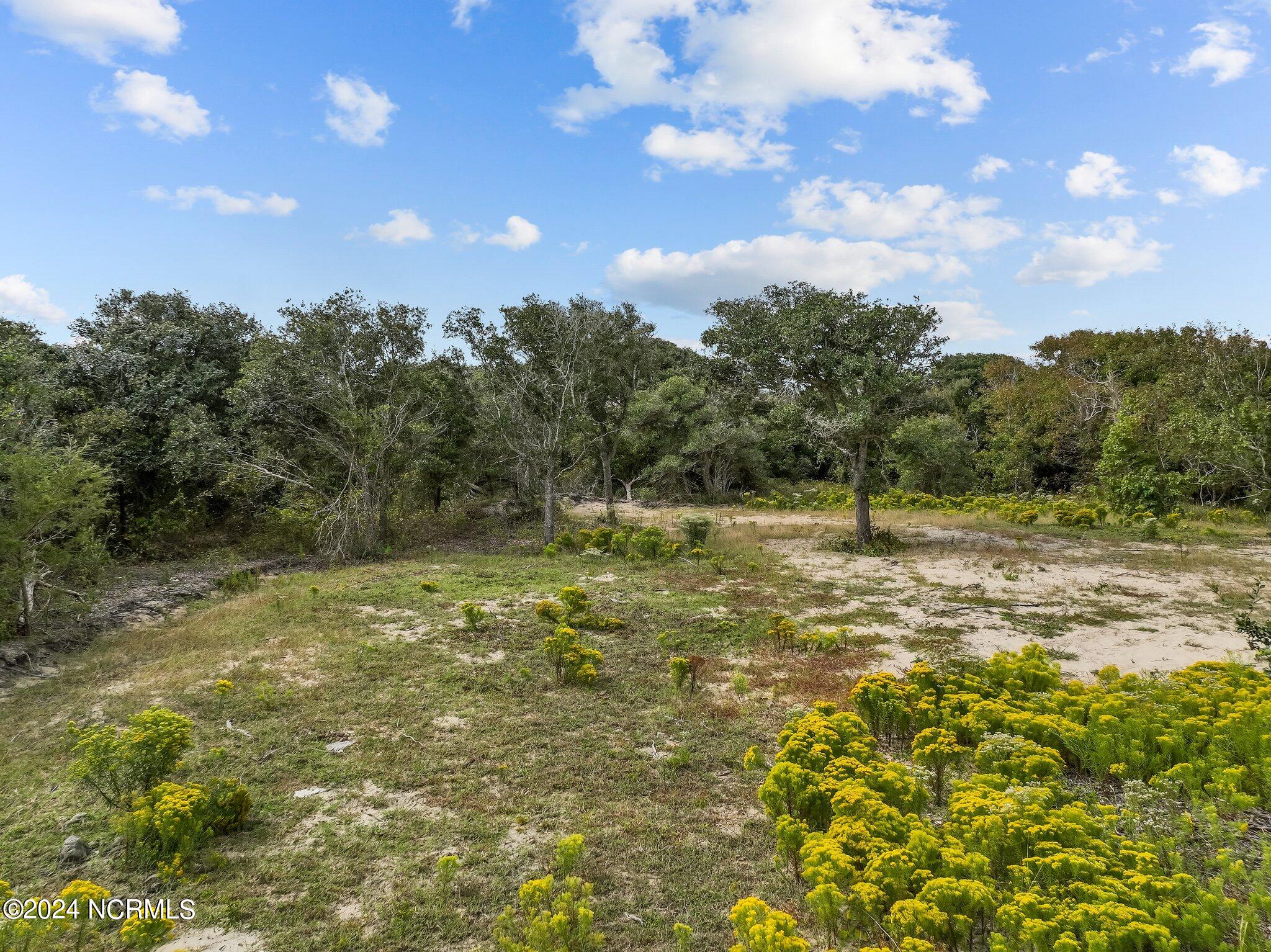 2126 Sandpiper Road Property Photo 3