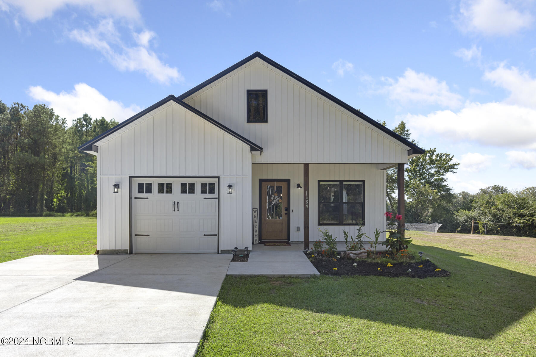 1689 N Nc Hwy-111 Property Photo
