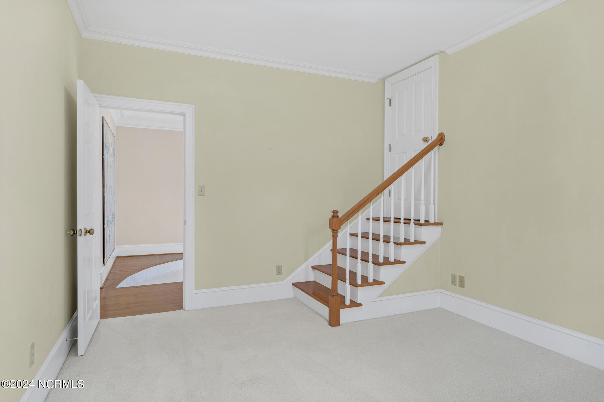 212 Ashmore Lane Property Photo 34