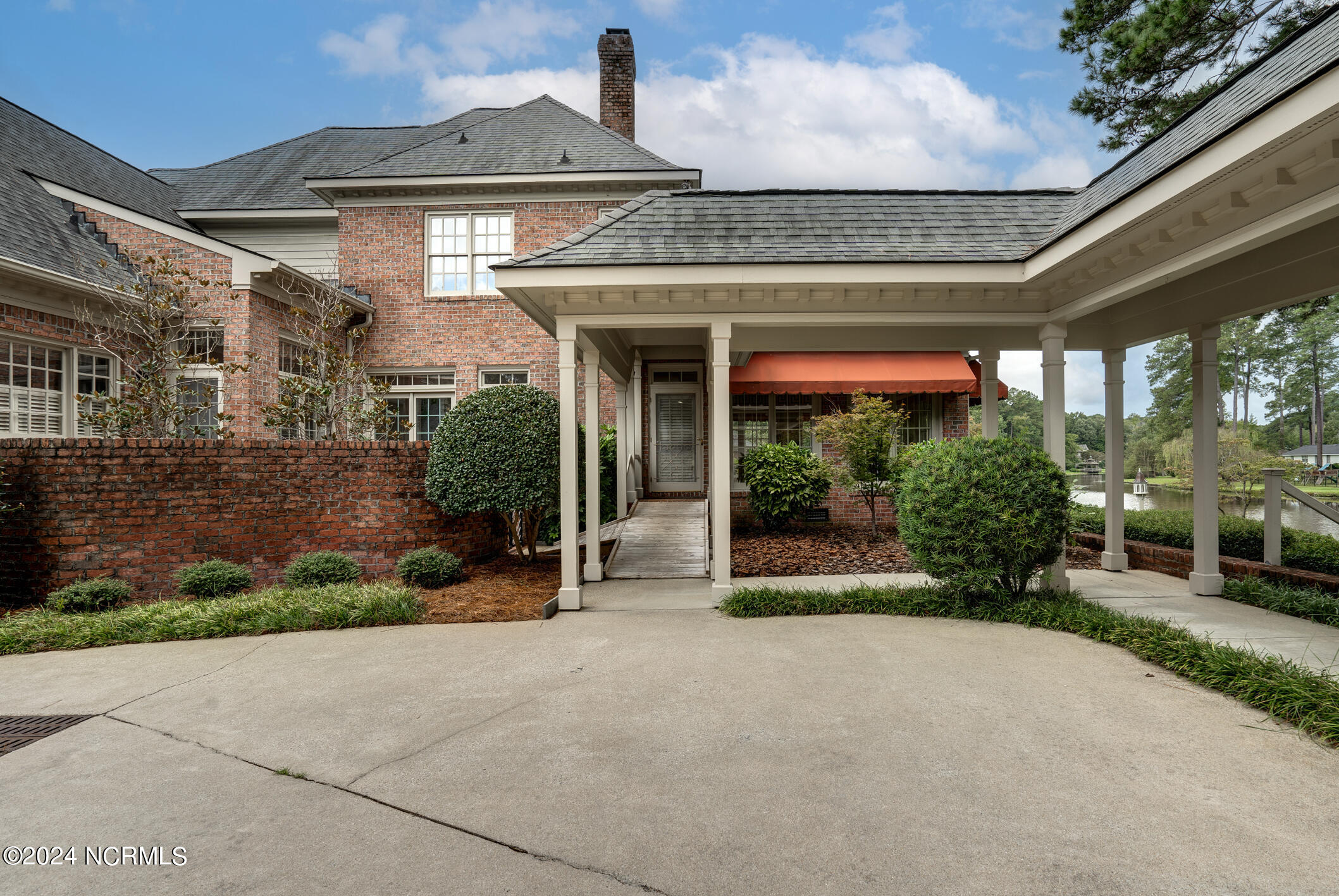 212 Ashmore Lane Property Photo 45