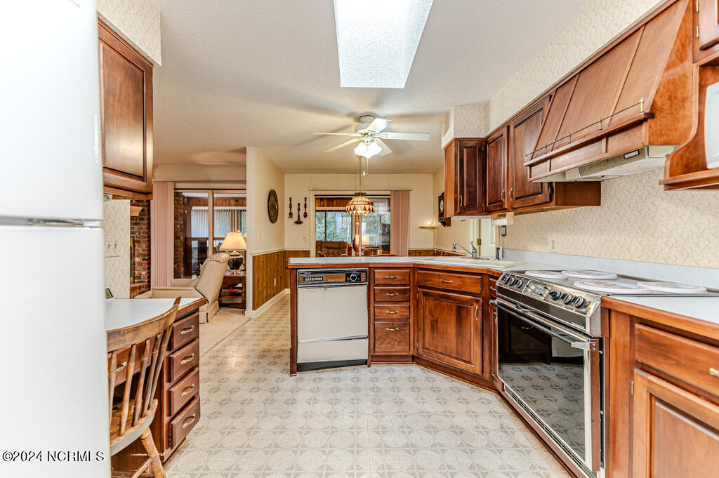 241 Firetree Lane Property Photo 11