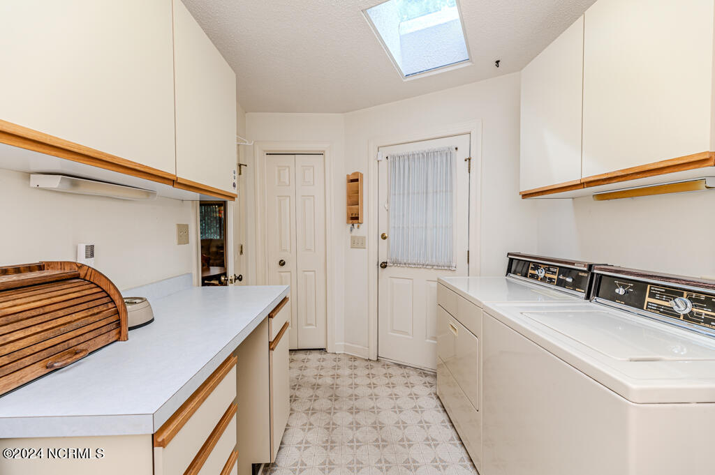 241 Firetree Lane Property Photo 15