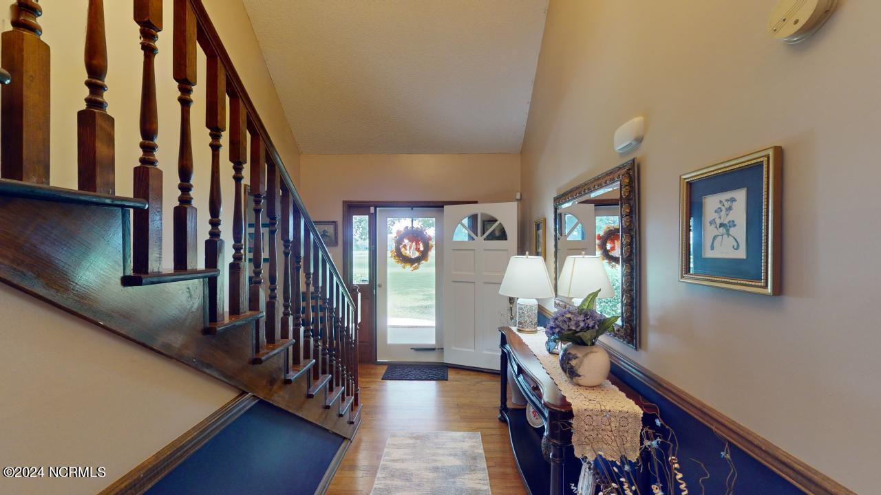 473 Club Knolls Road Property Photo 4