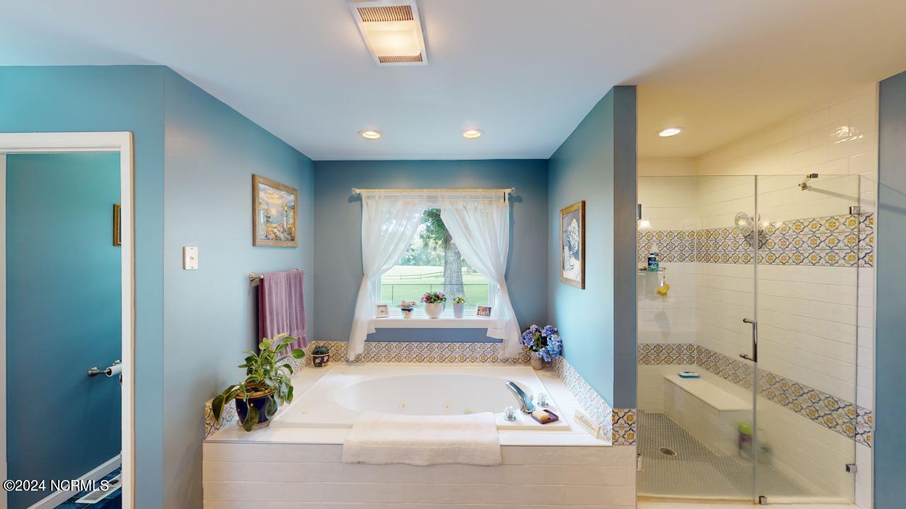 473 Club Knolls Road Property Photo 8