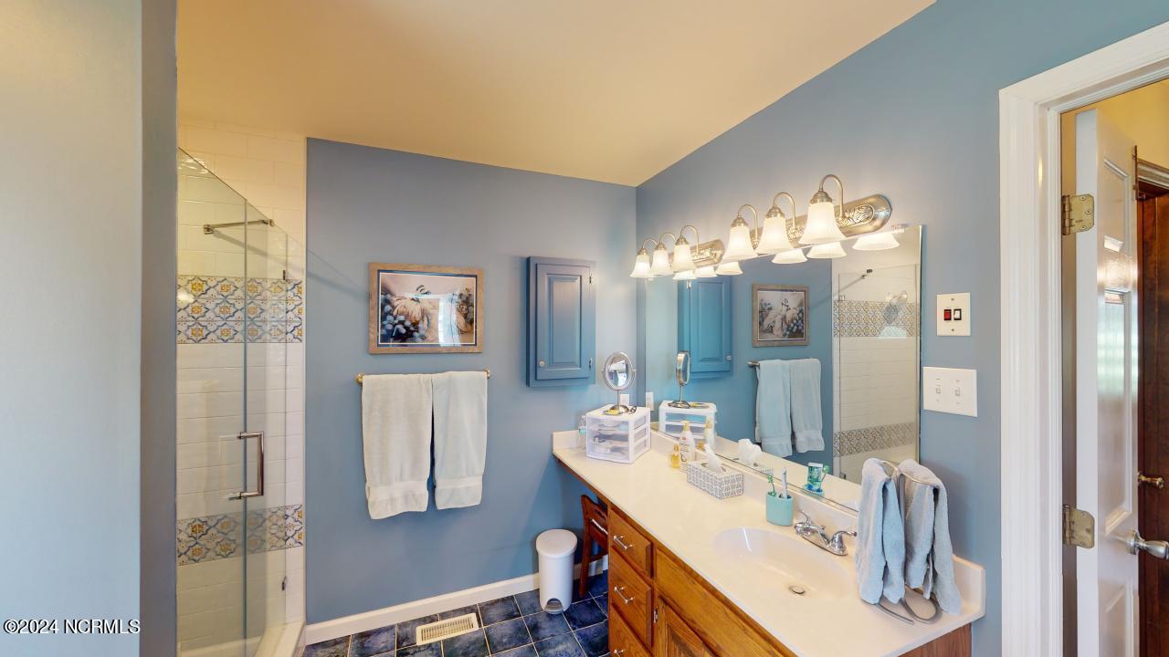 473 Club Knolls Road Property Photo 11