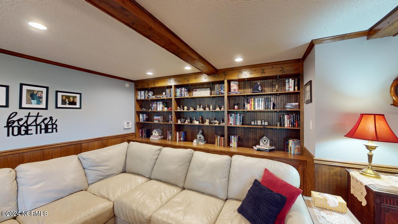 473 Club Knolls Road Property Photo 15