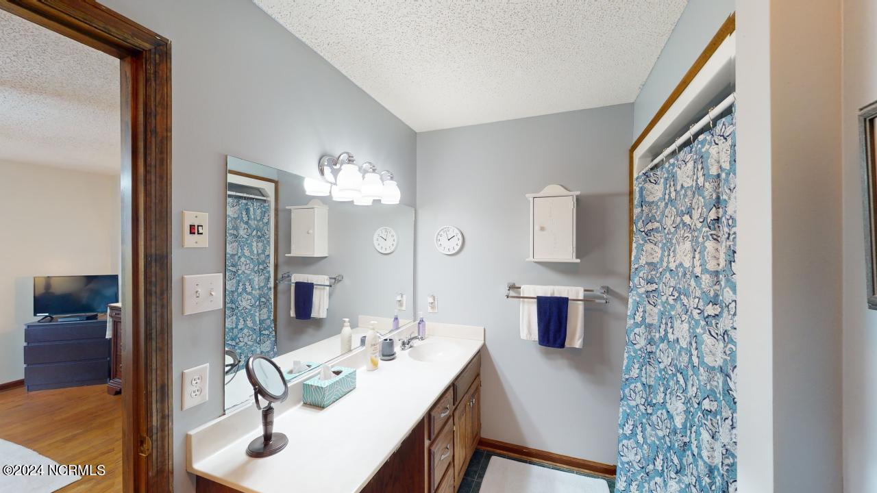 473 Club Knolls Road Property Photo 44