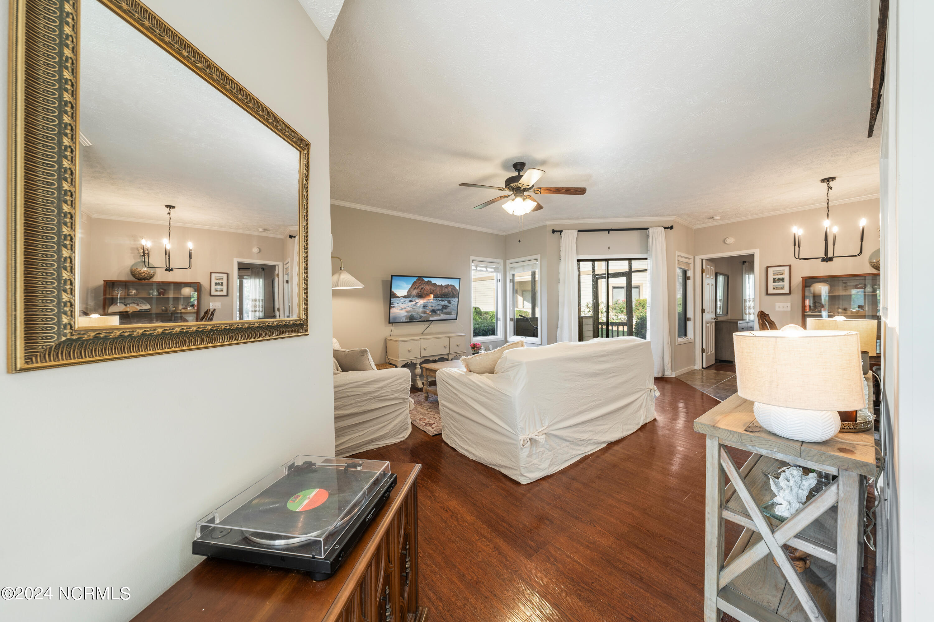 183 Longstreet Drive Apt 101 Property Photo 12