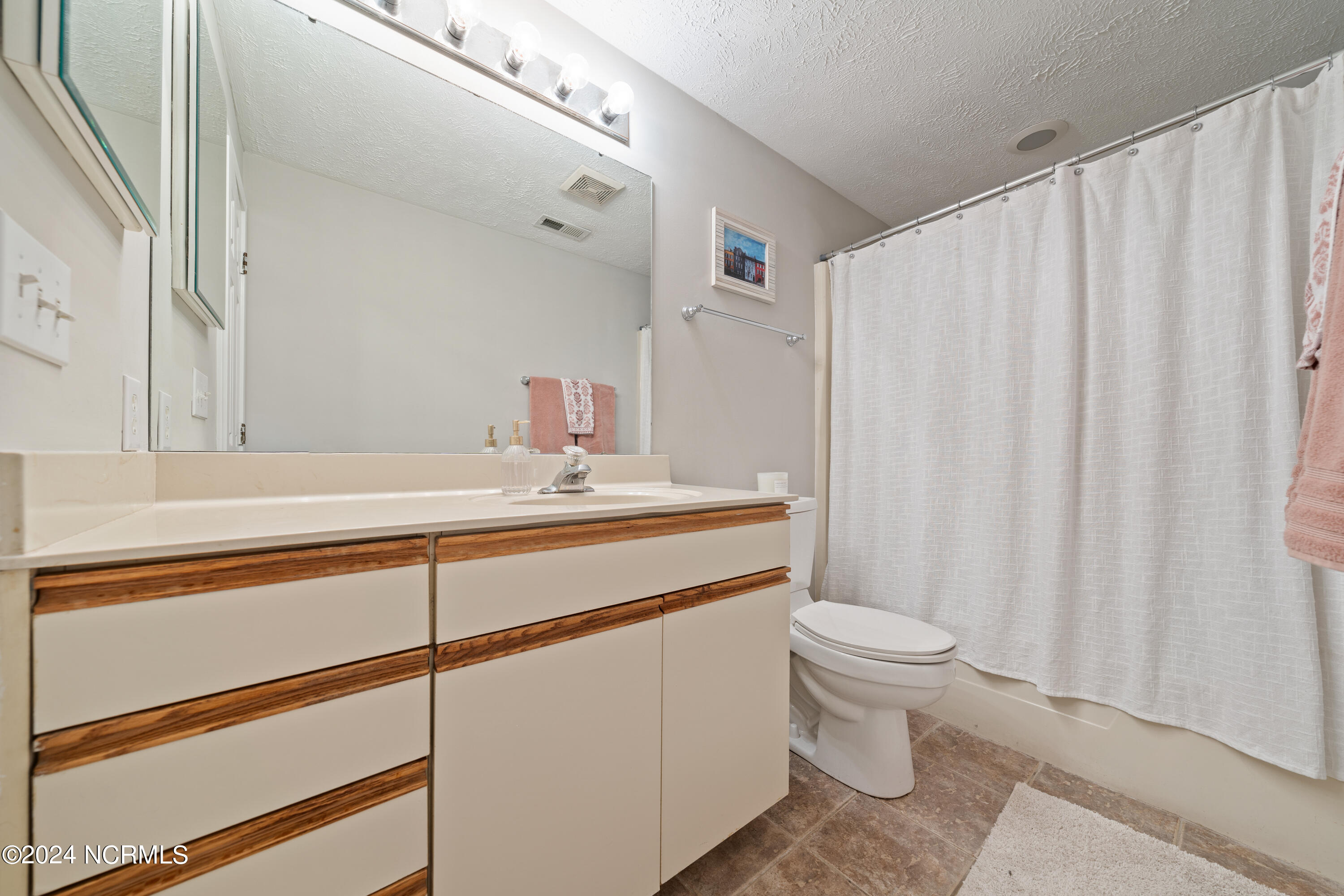 183 Longstreet Drive Apt 101 Property Photo 27
